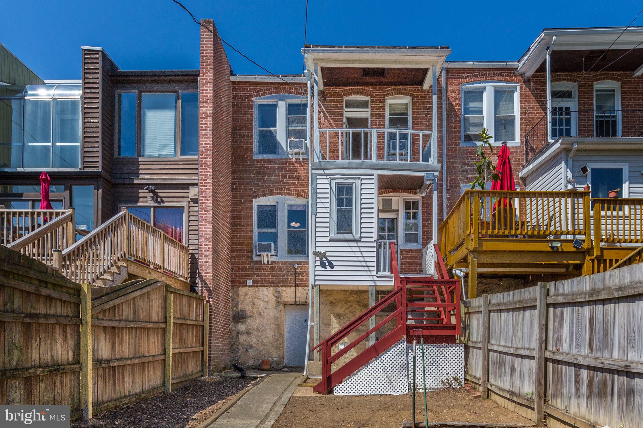 WYMAN PARK HAMPDEN - Residential