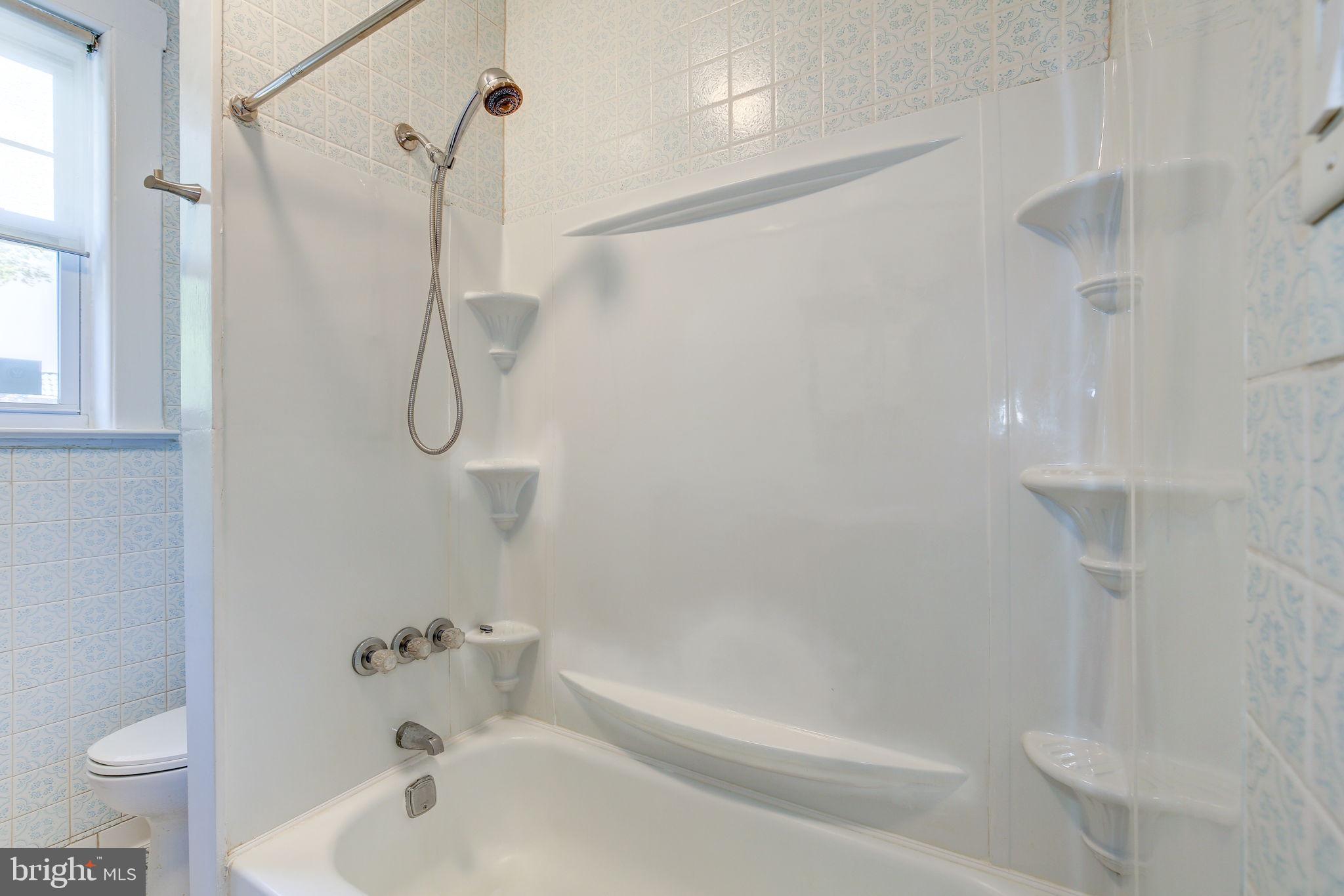 WYMAN PARK HAMPDEN - Residential