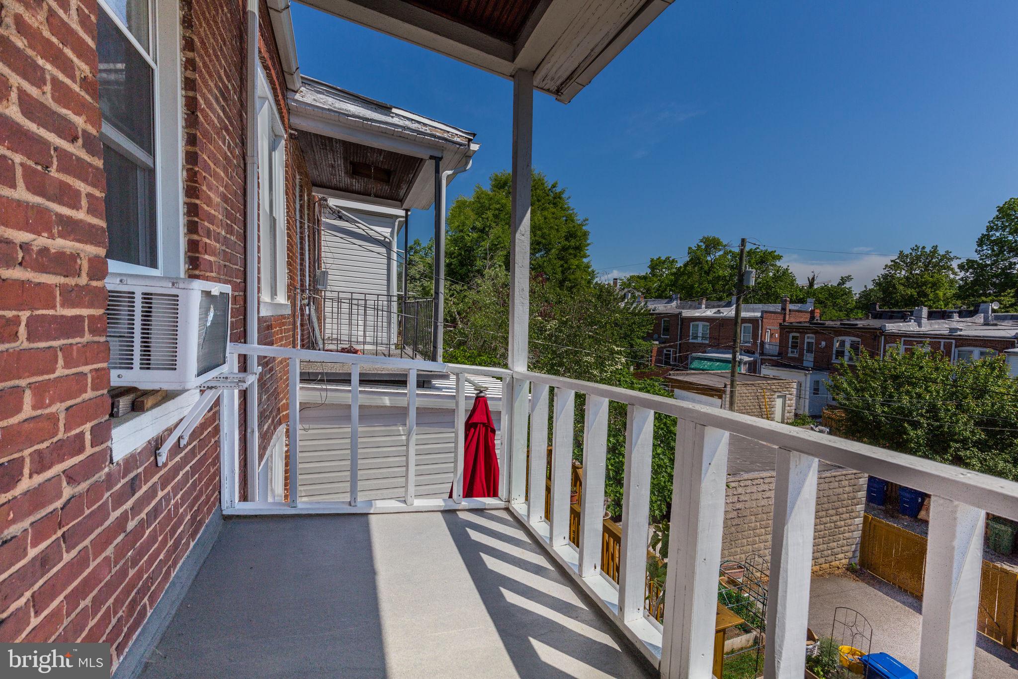 WYMAN PARK HAMPDEN - Residential