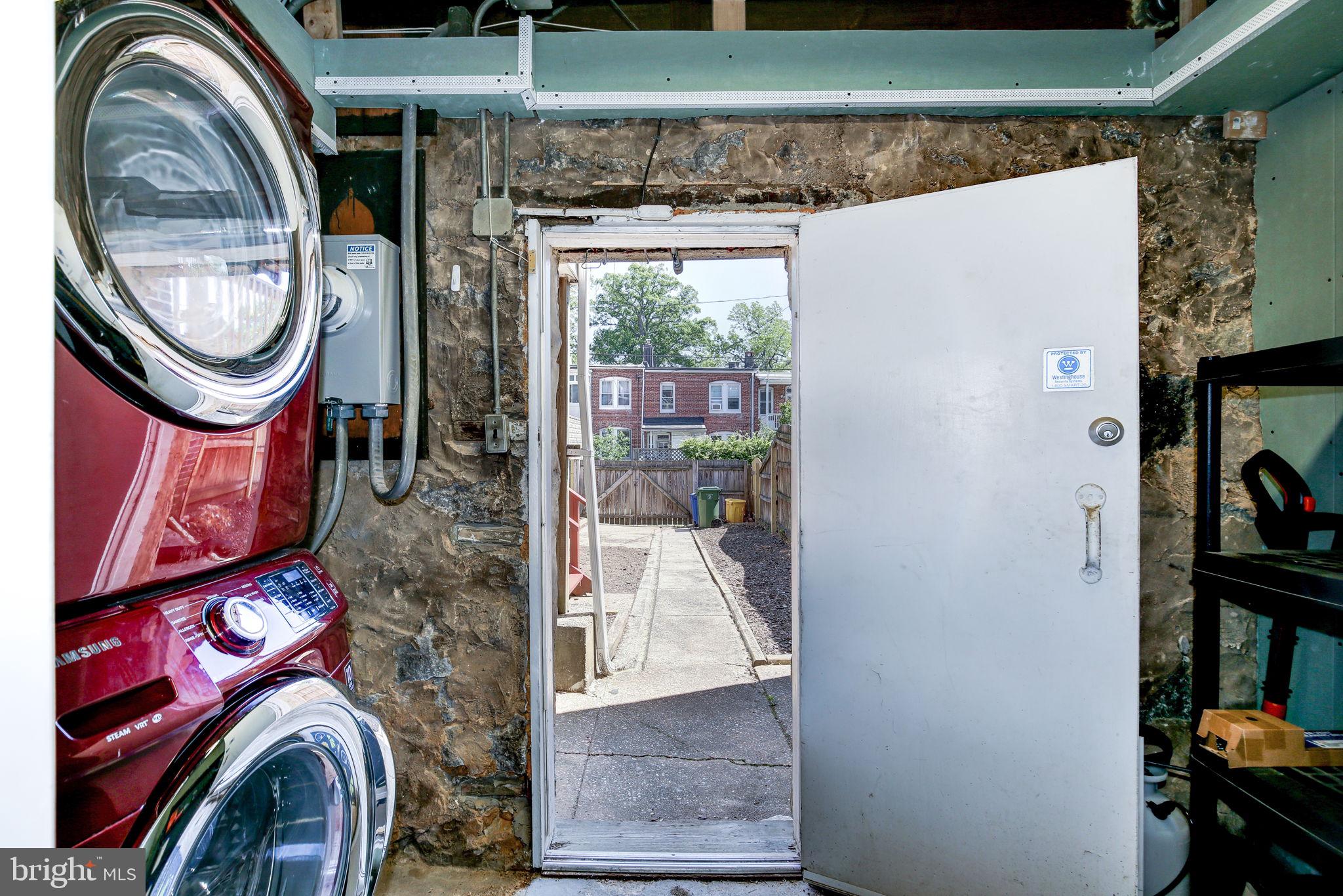 WYMAN PARK HAMPDEN - Residential