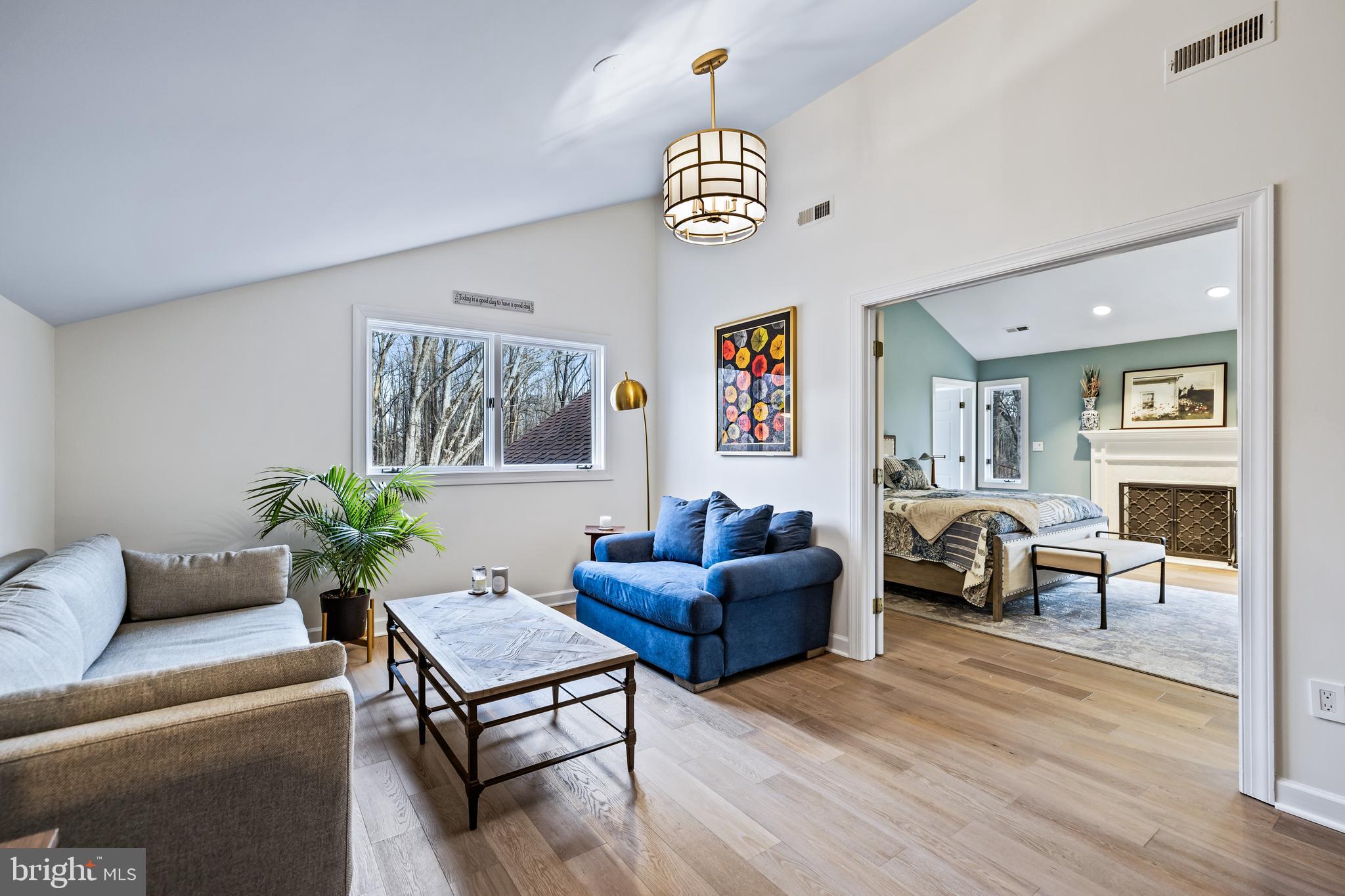 ESTATES AT WORTHINGTON - Residential