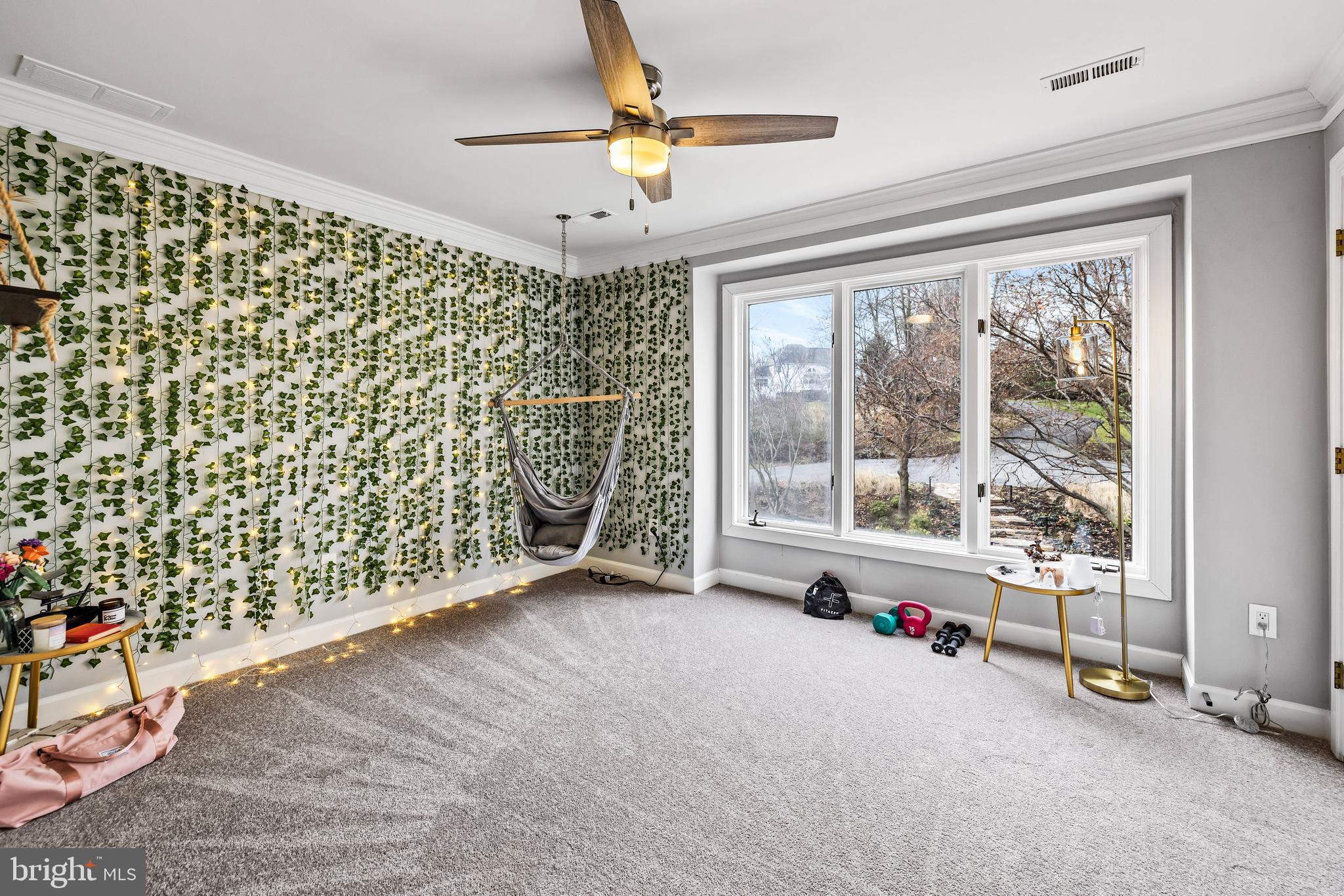 ESTATES AT WORTHINGTON - Residential