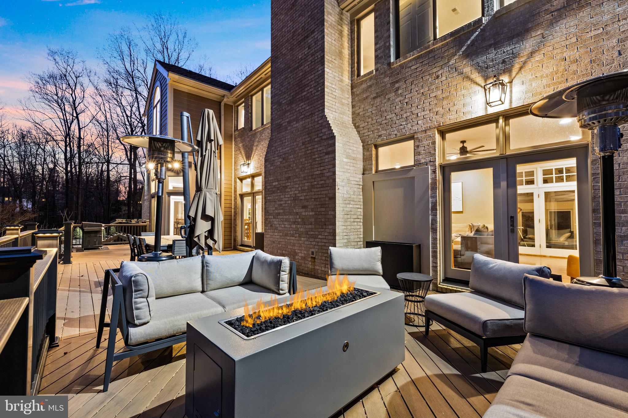 ESTATES AT WORTHINGTON - Residential