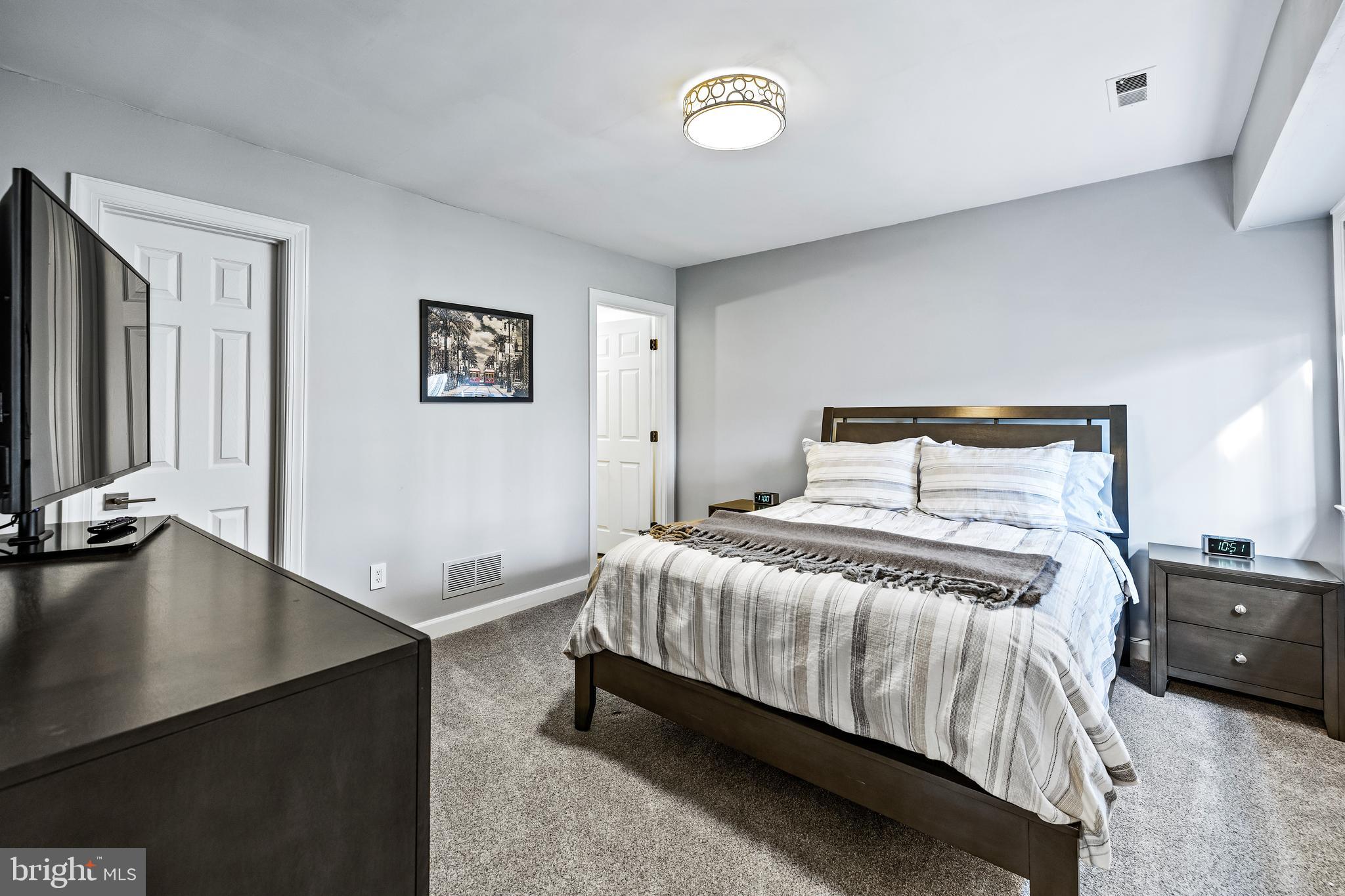 ESTATES AT WORTHINGTON - Residential