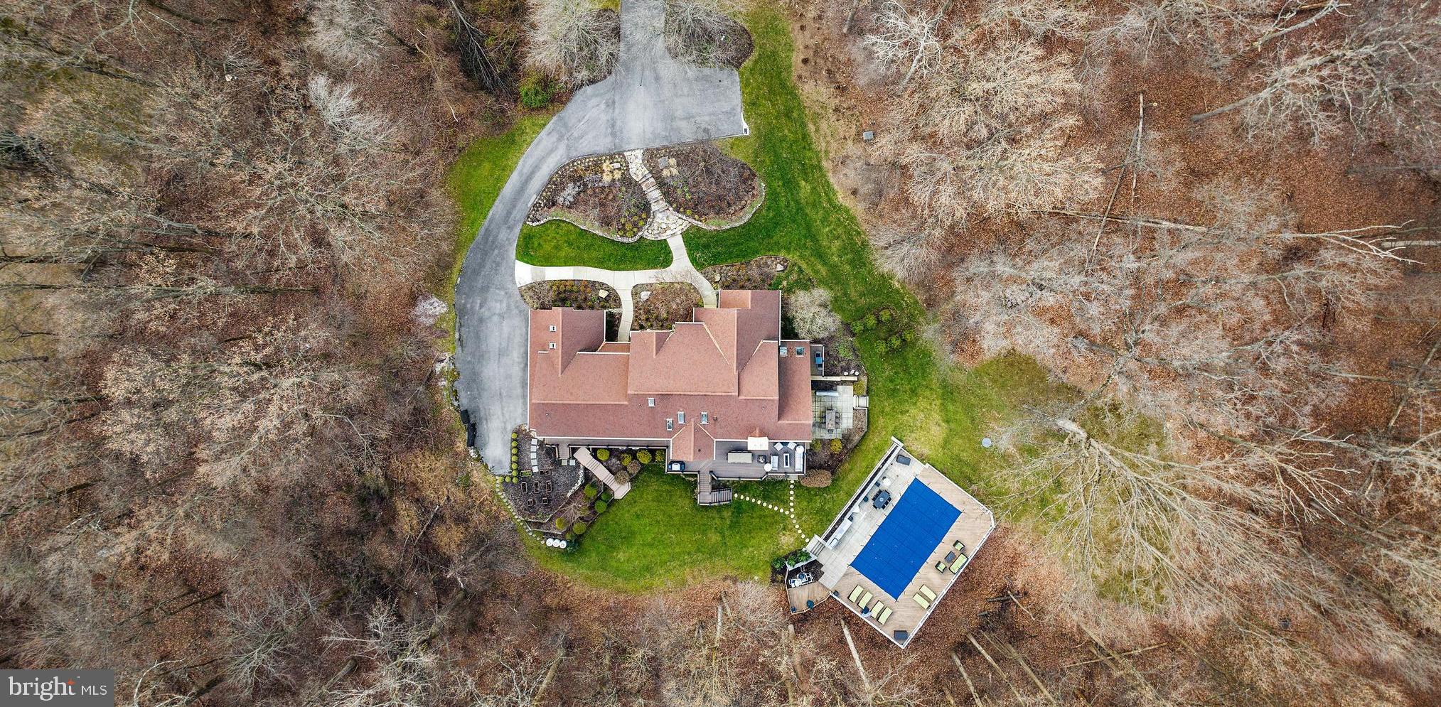 ESTATES AT WORTHINGTON - Residential