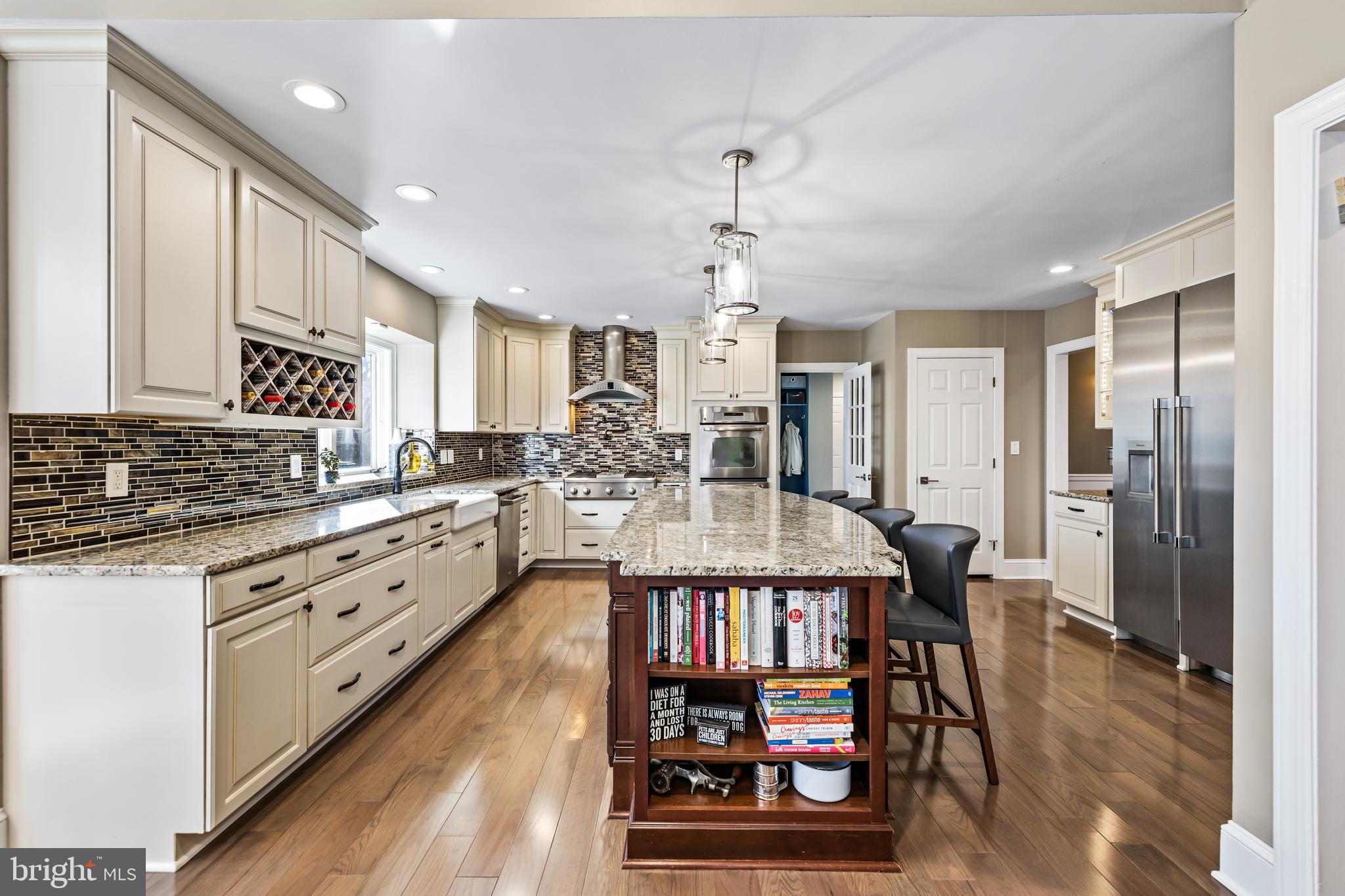 ESTATES AT WORTHINGTON - Residential