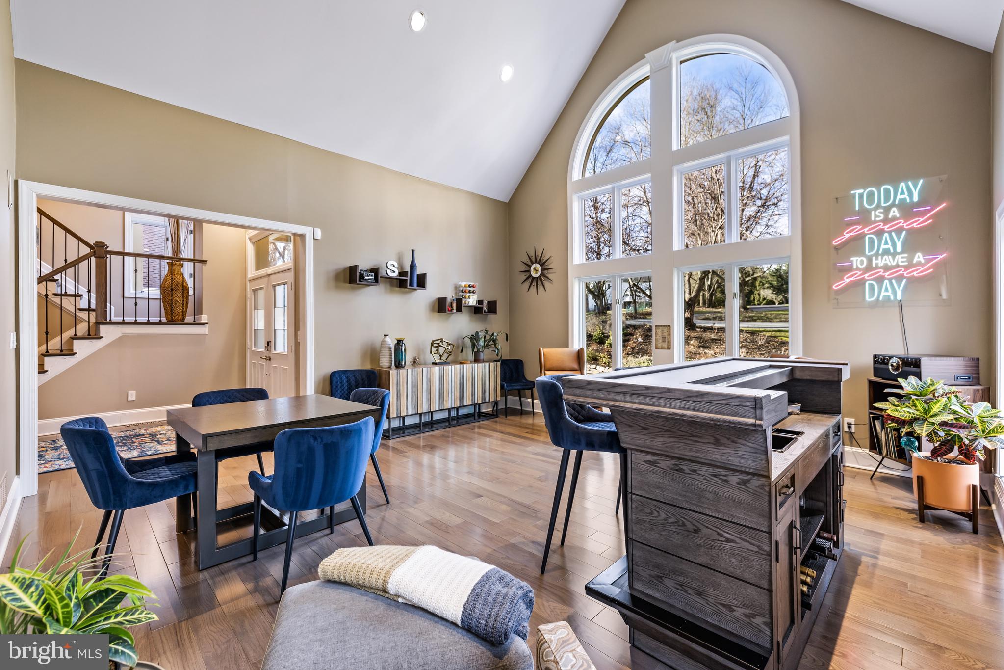 ESTATES AT WORTHINGTON - Residential