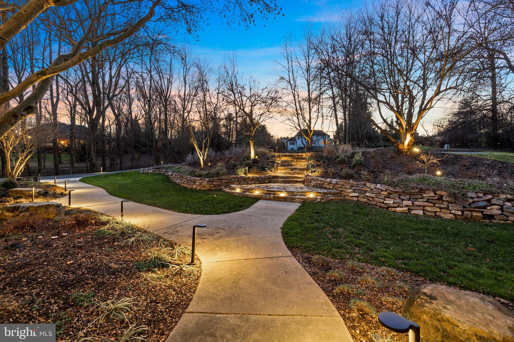 ESTATES AT WORTHINGTON - Residential