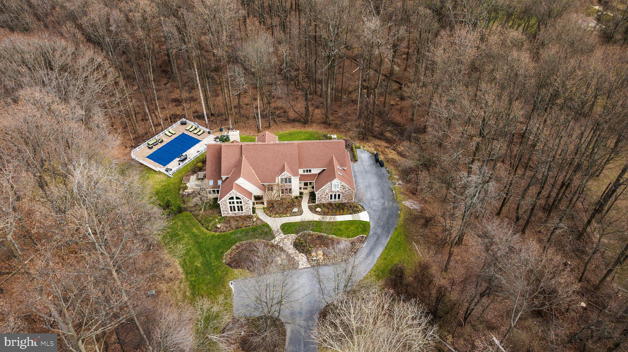 ESTATES AT WORTHINGTON - Residential