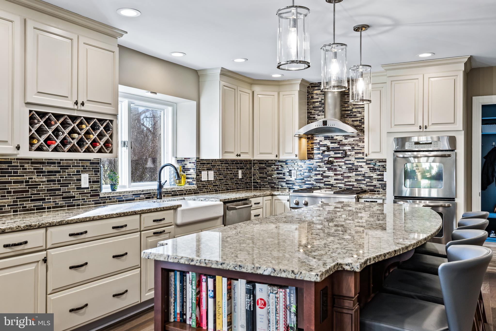 ESTATES AT WORTHINGTON - Residential