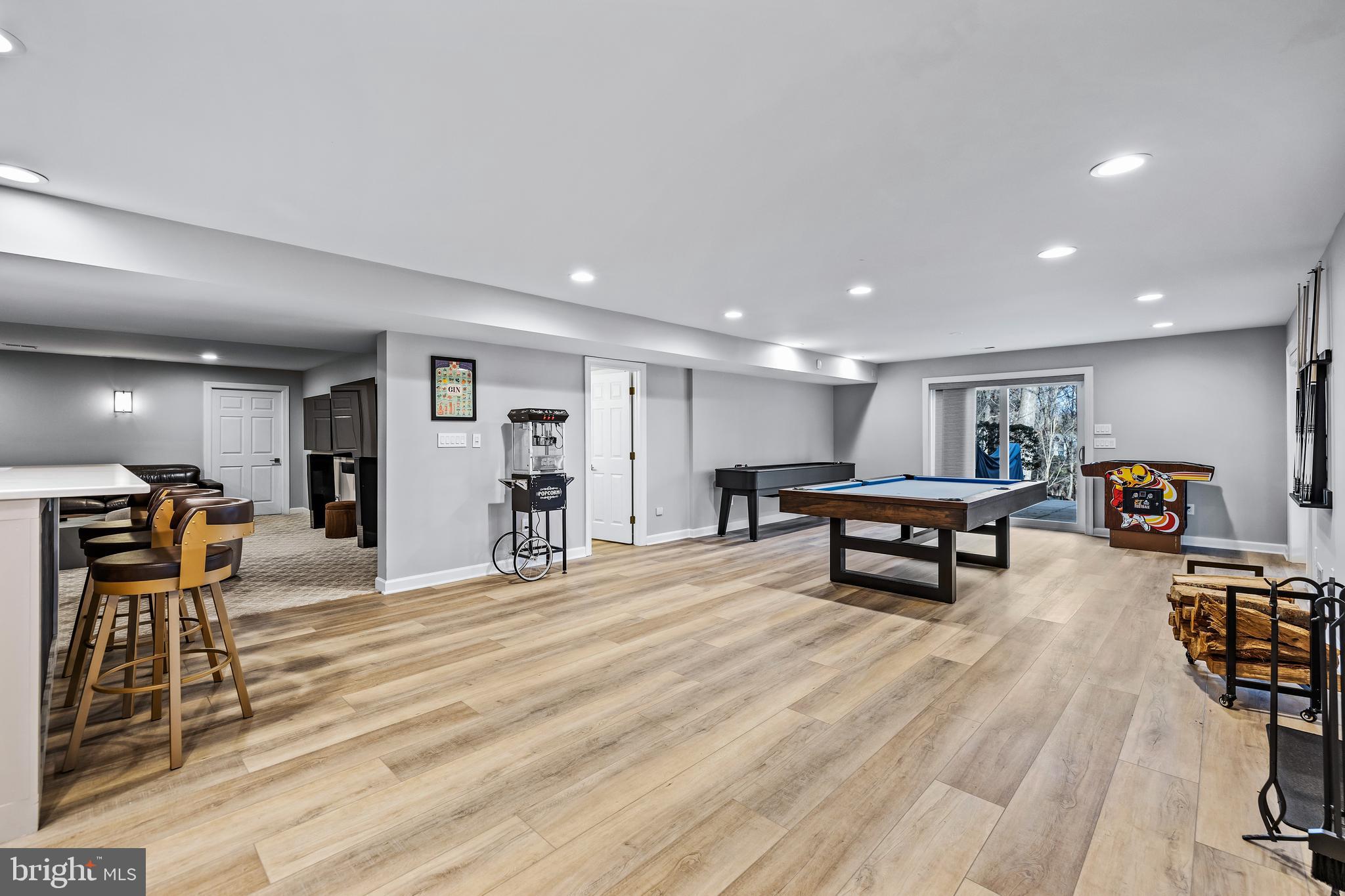 ESTATES AT WORTHINGTON - Residential