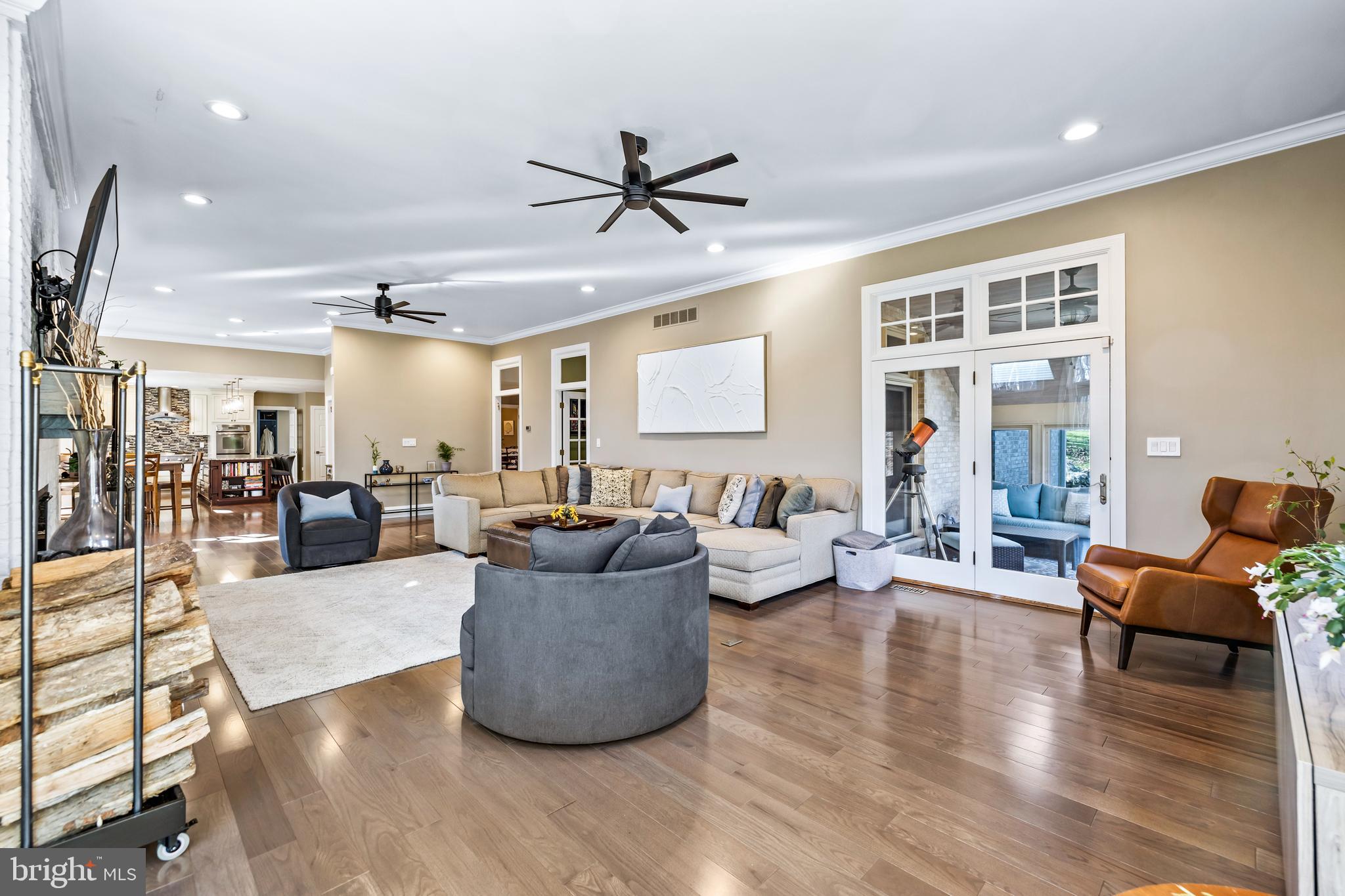 ESTATES AT WORTHINGTON - Residential