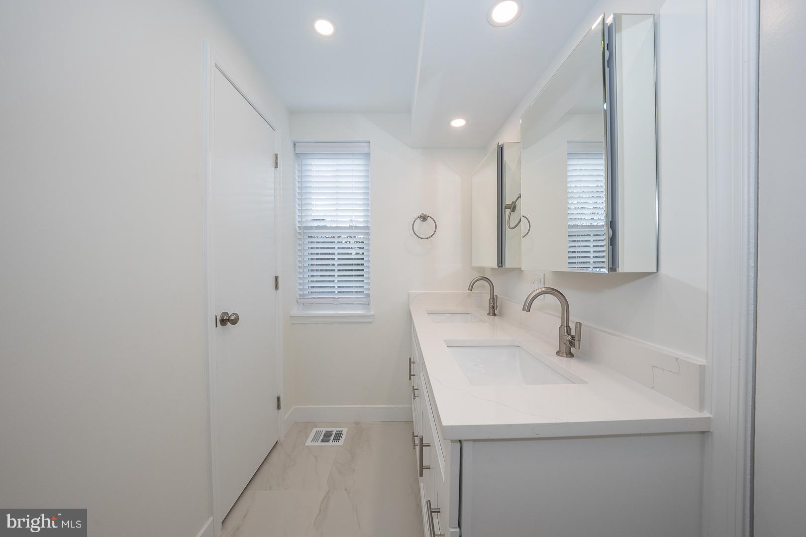 ARDMORE - Residential Lease