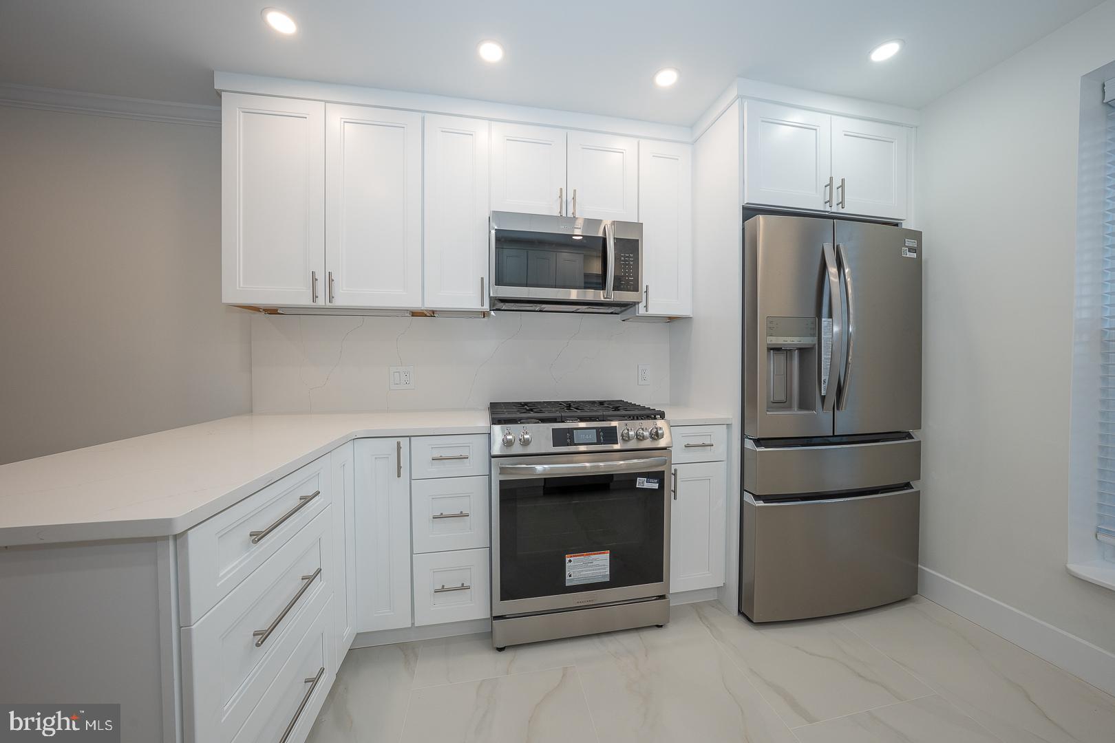 ARDMORE - Residential Lease