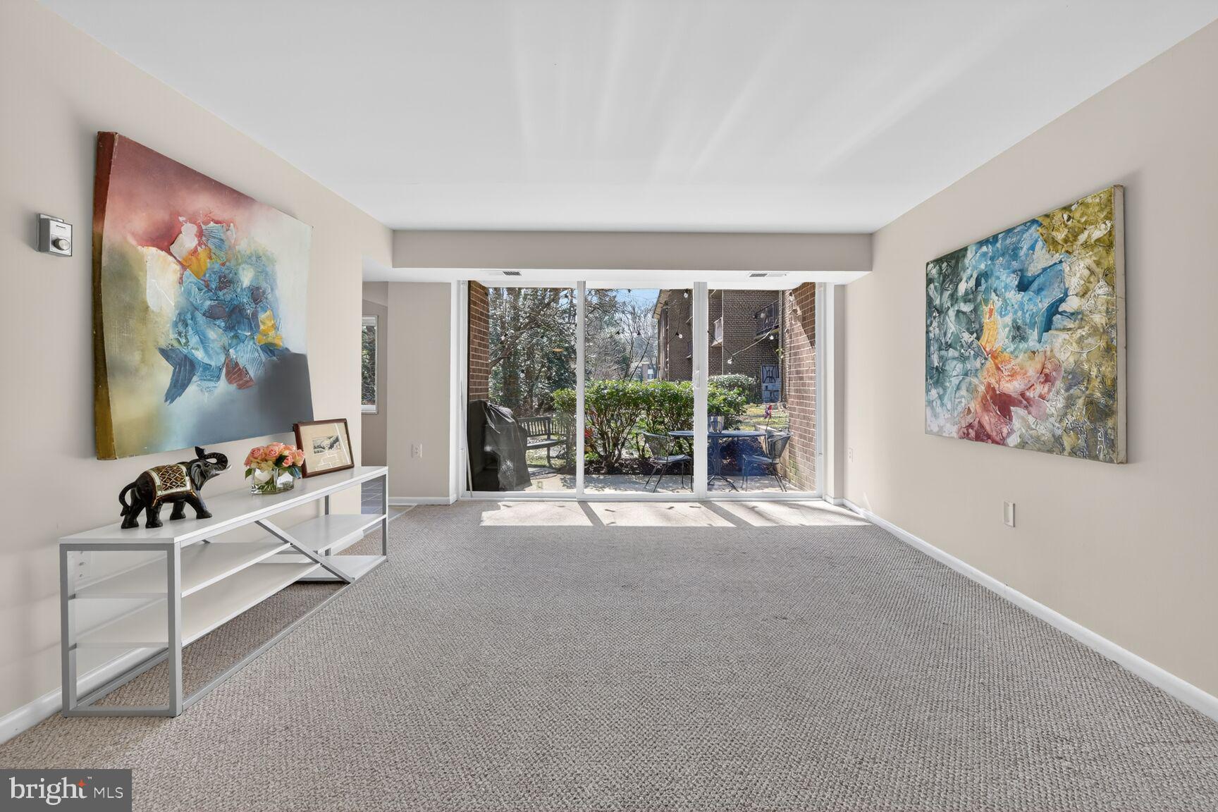 1407 NORTHGATE SQUARE 7/2C