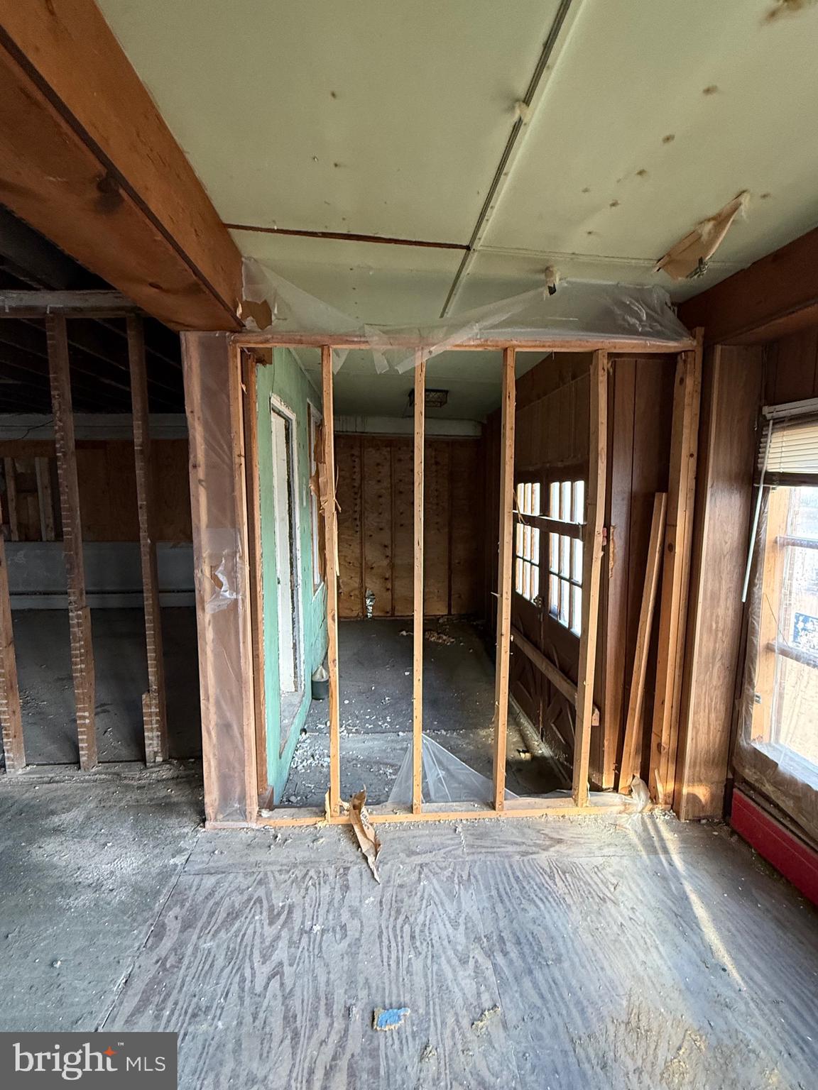 414 COLUMBIA BOULEVARD