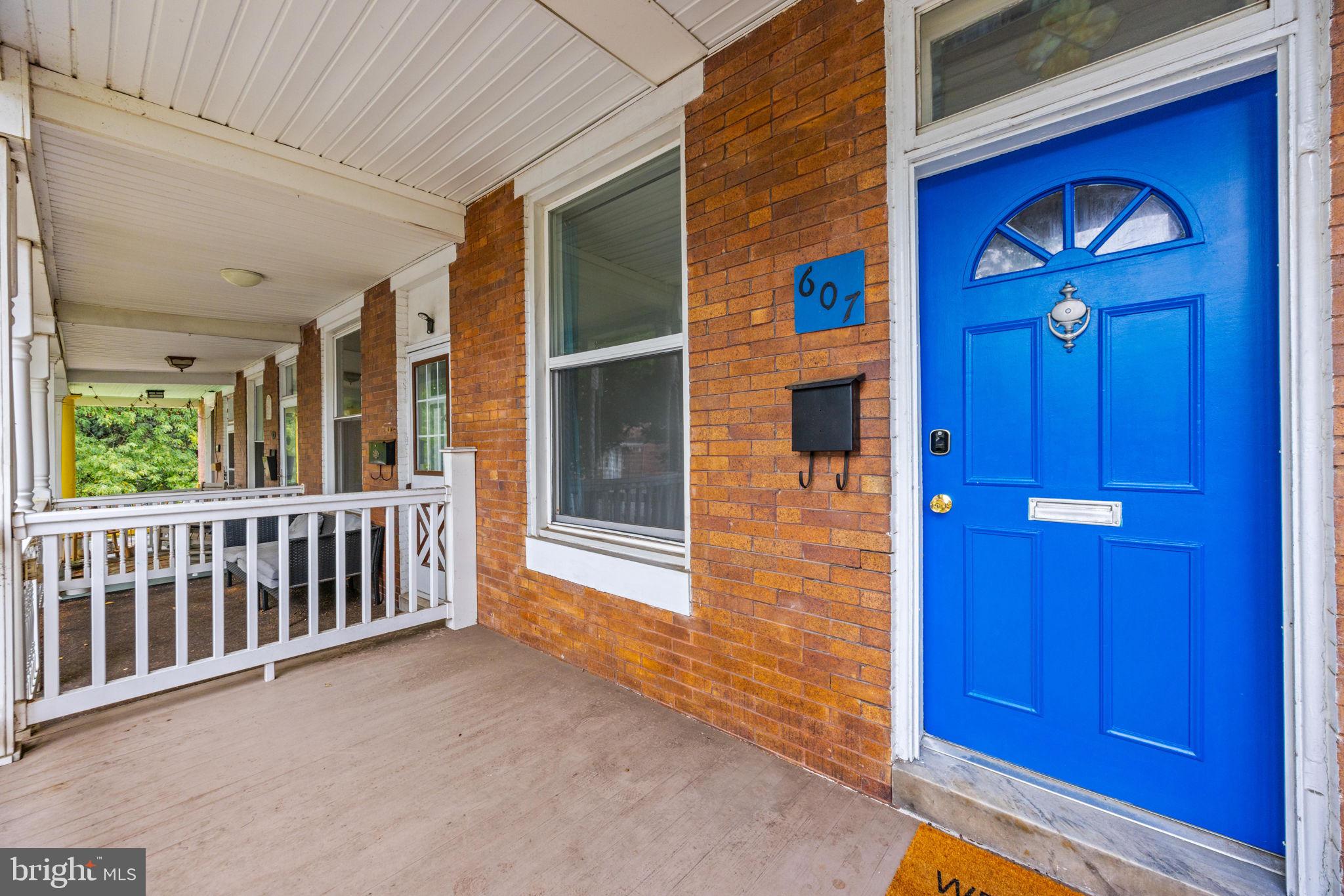 607 W 33RD STREET