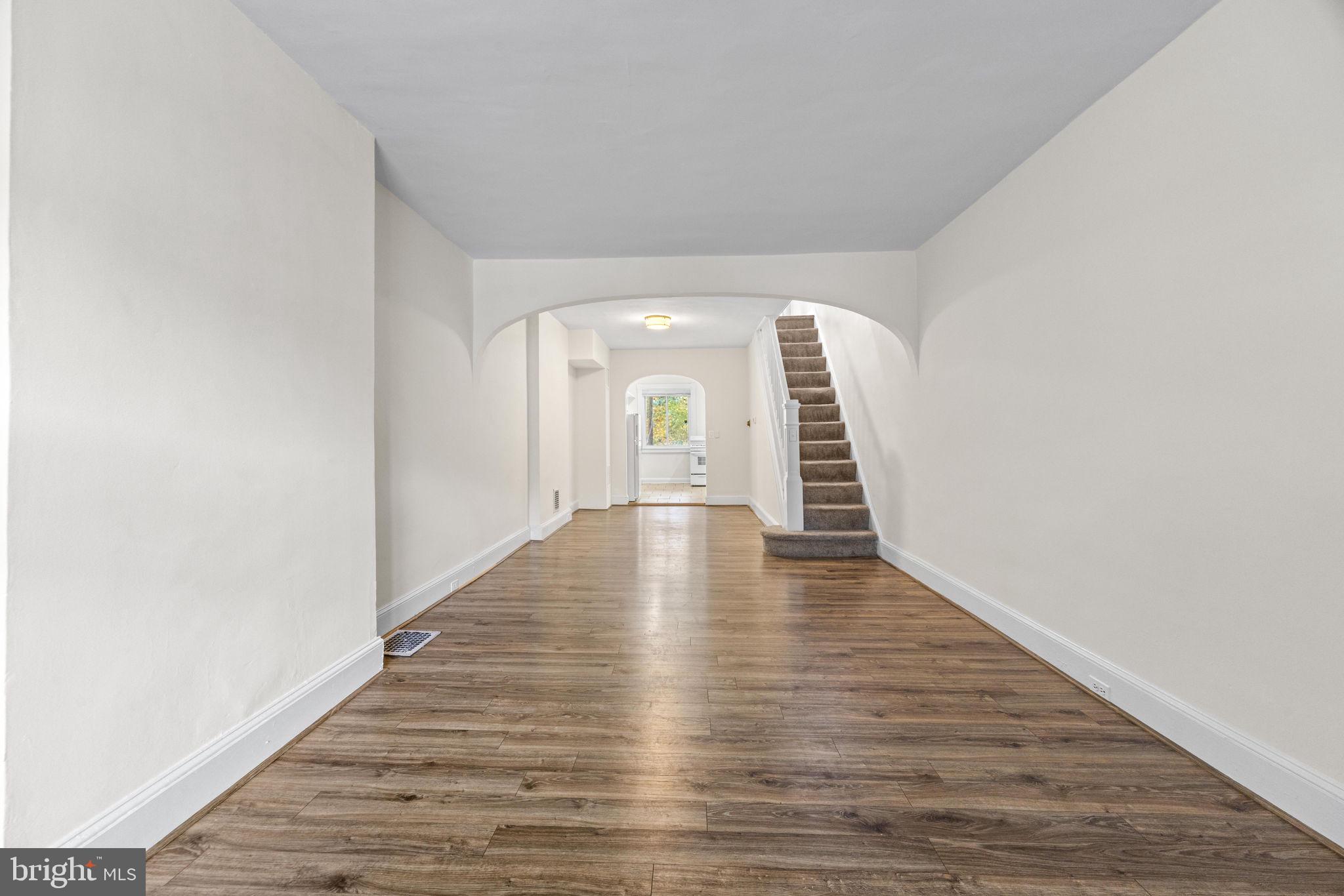 607 W 33RD STREET