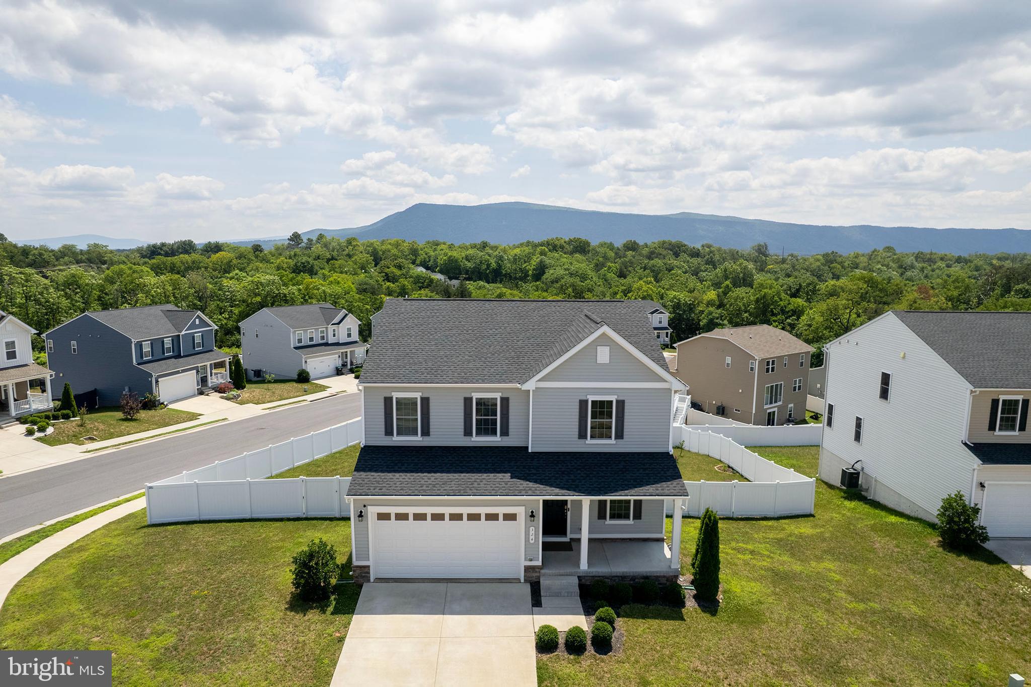 324 CEDAR SPRING