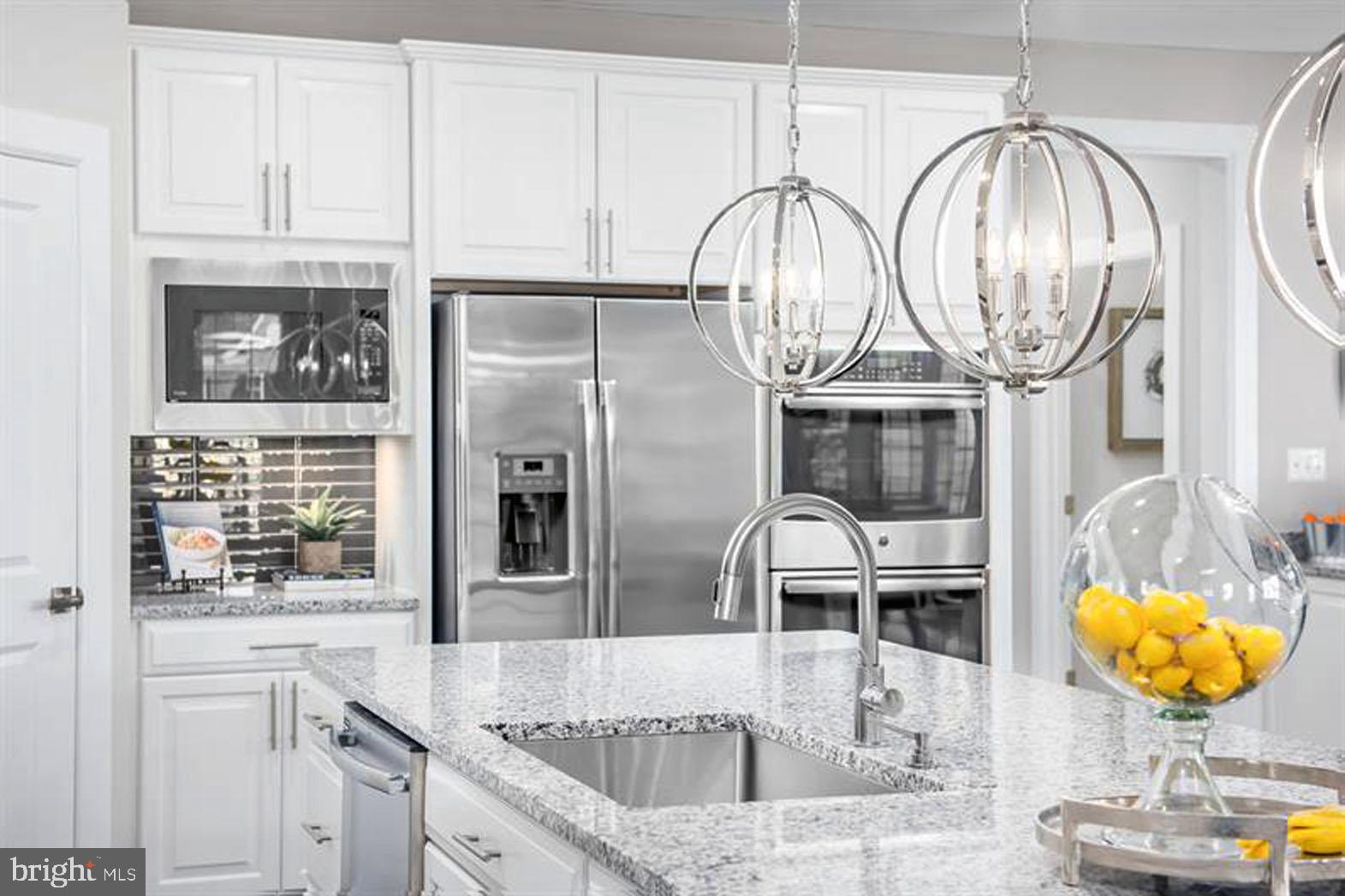 WESTMOUNT - Residential