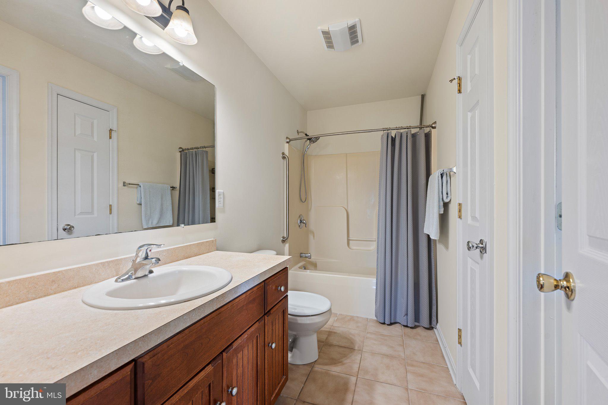 STONEGATE - Residential