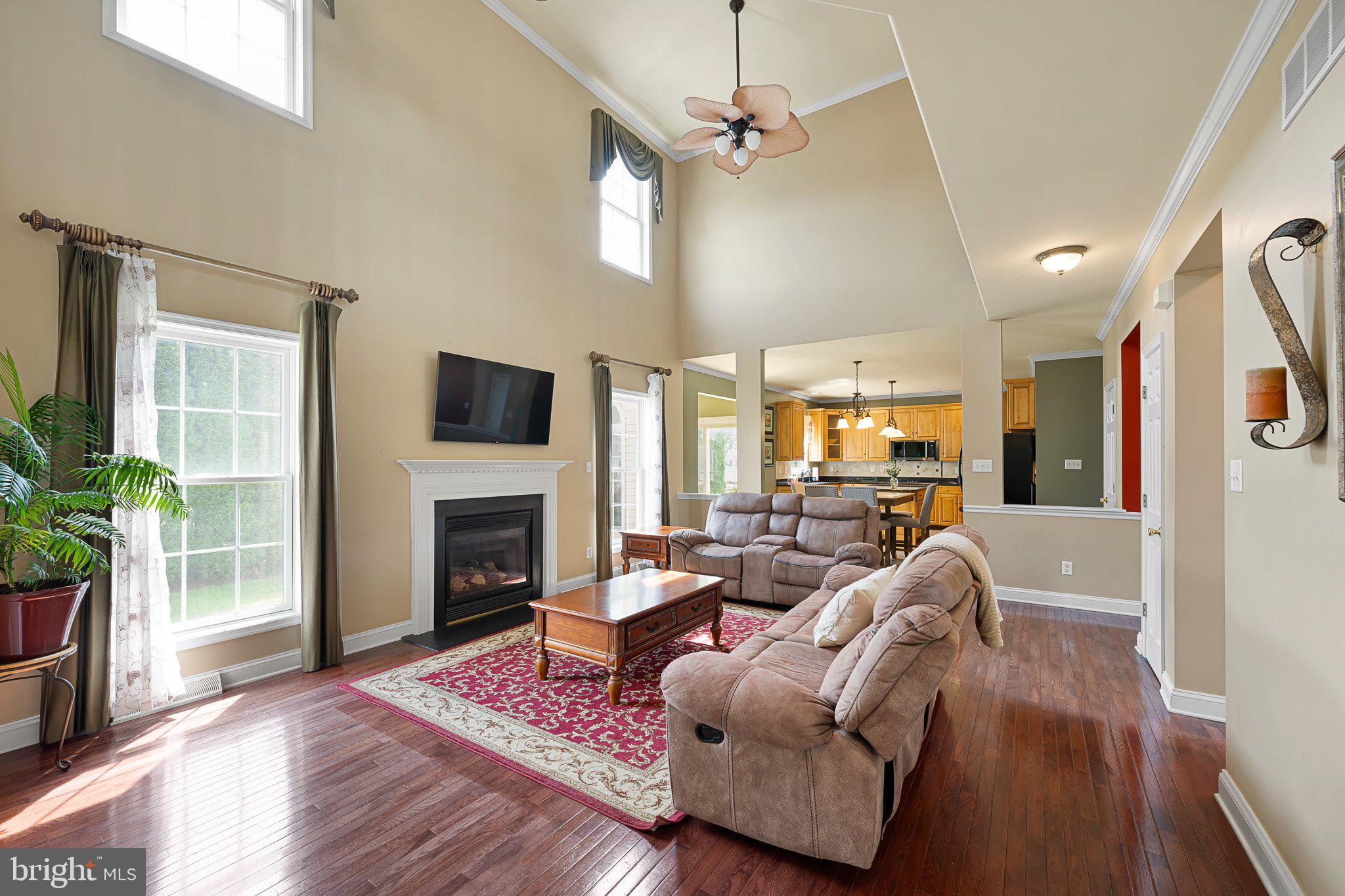 STONEGATE - Residential