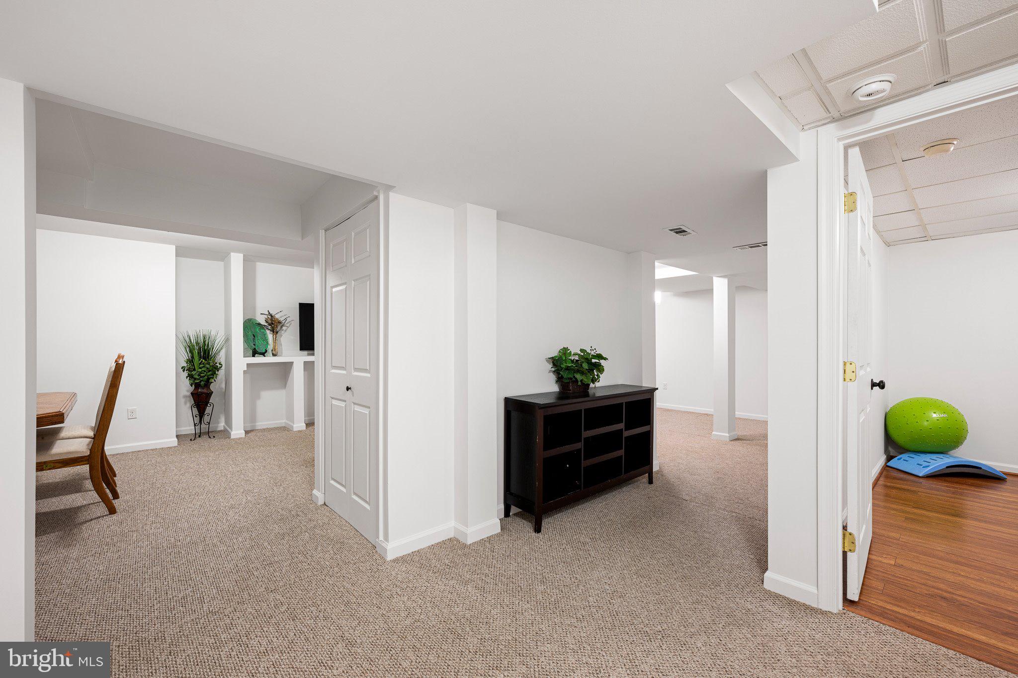 STONEGATE - Residential