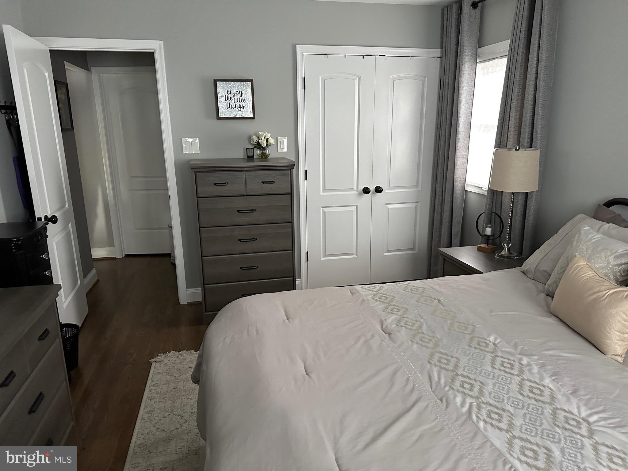 FAIRWAY GARDENS - Residential Lease