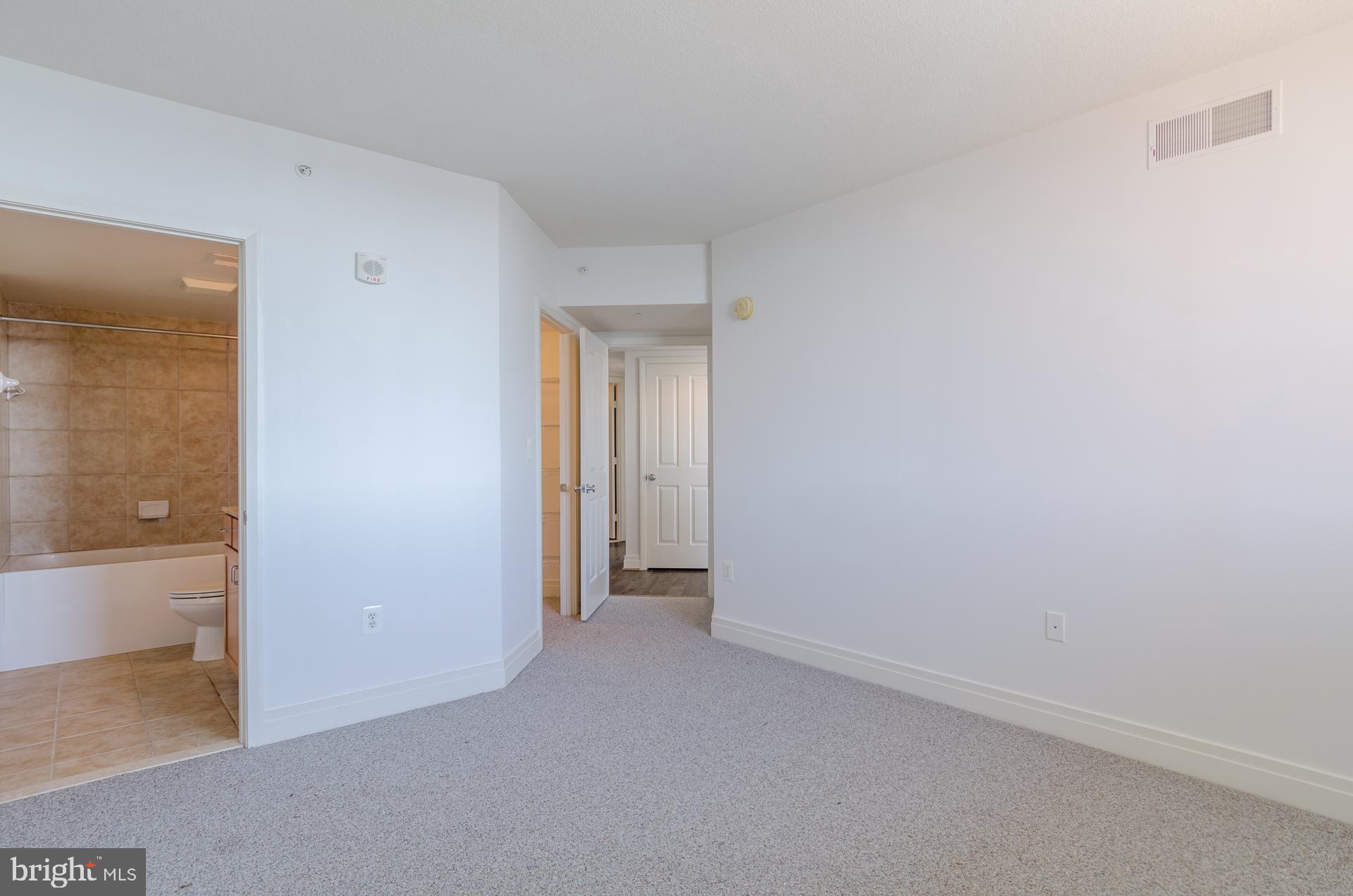 WATER STREET CONDOMINIUMS - Residential Lease