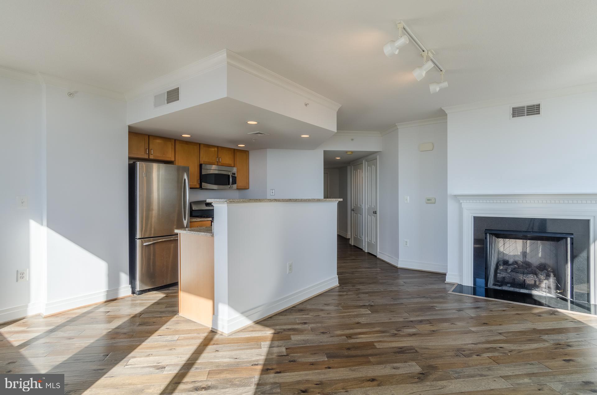 WATER STREET CONDOMINIUMS - Residential Lease