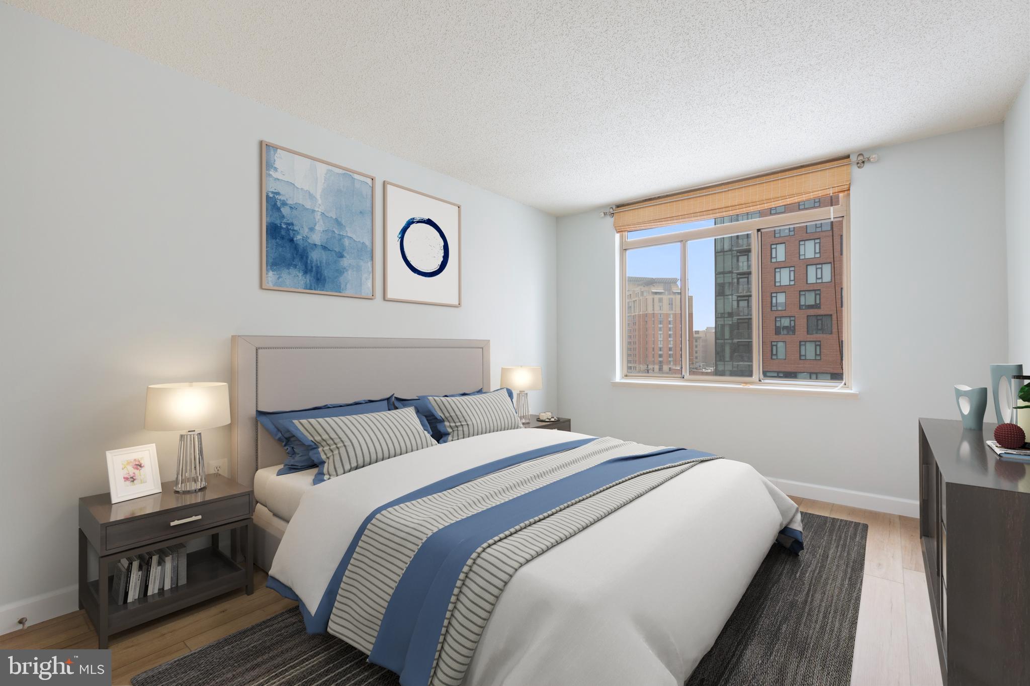 FAIRMONT PLAZA - Residential