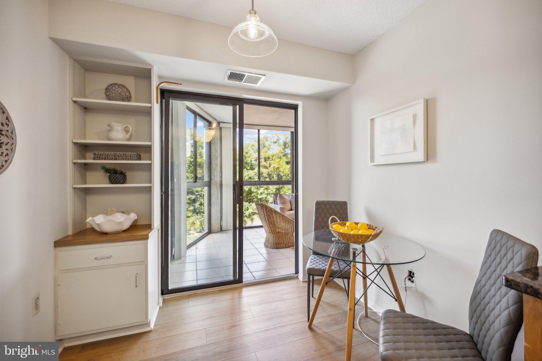 GREENS AT LEISURE WORLD - Residential