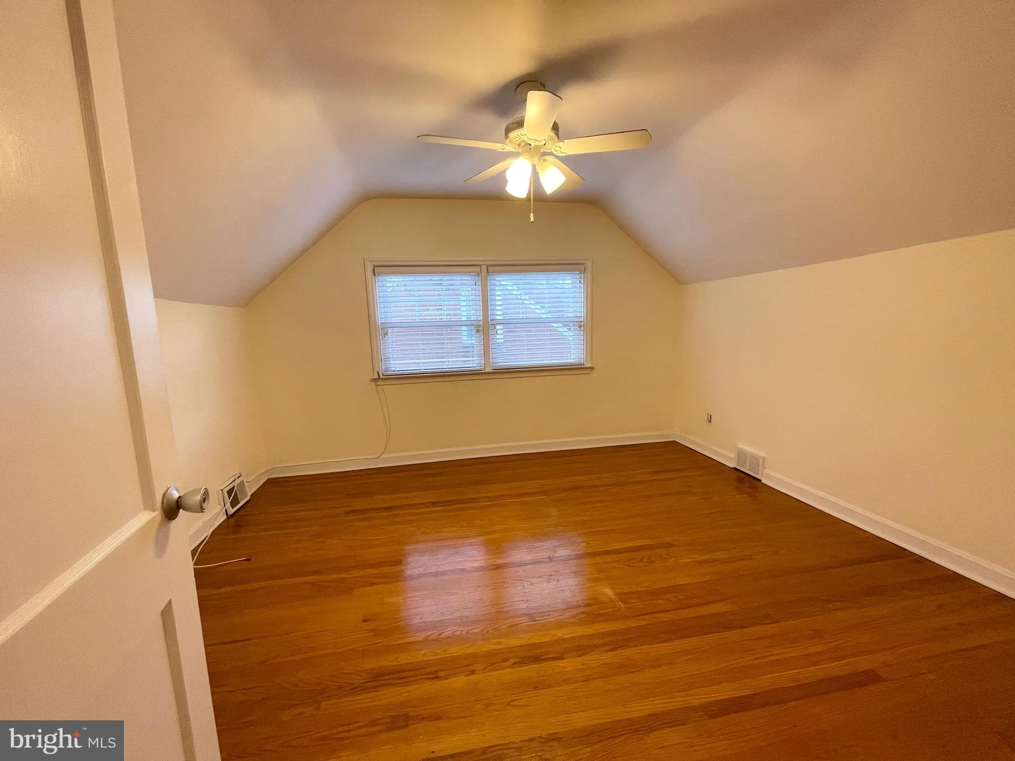 Springfield, Pennsylvania 19064, United States, 3 Bedrooms Bedrooms, ,2 BathroomsBathrooms,Residential,Coming Soon,238747