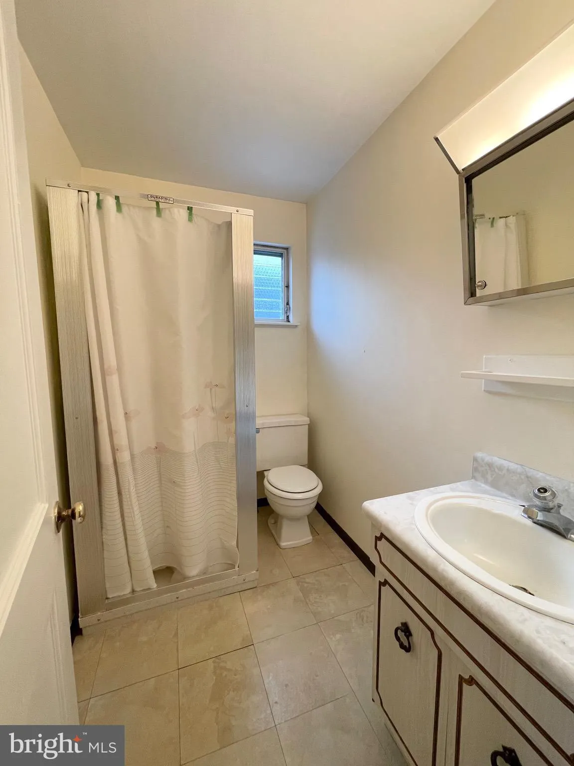 Springfield, Pennsylvania 19064, United States, 3 Bedrooms Bedrooms, ,2 BathroomsBathrooms,Residential,Coming Soon,238747