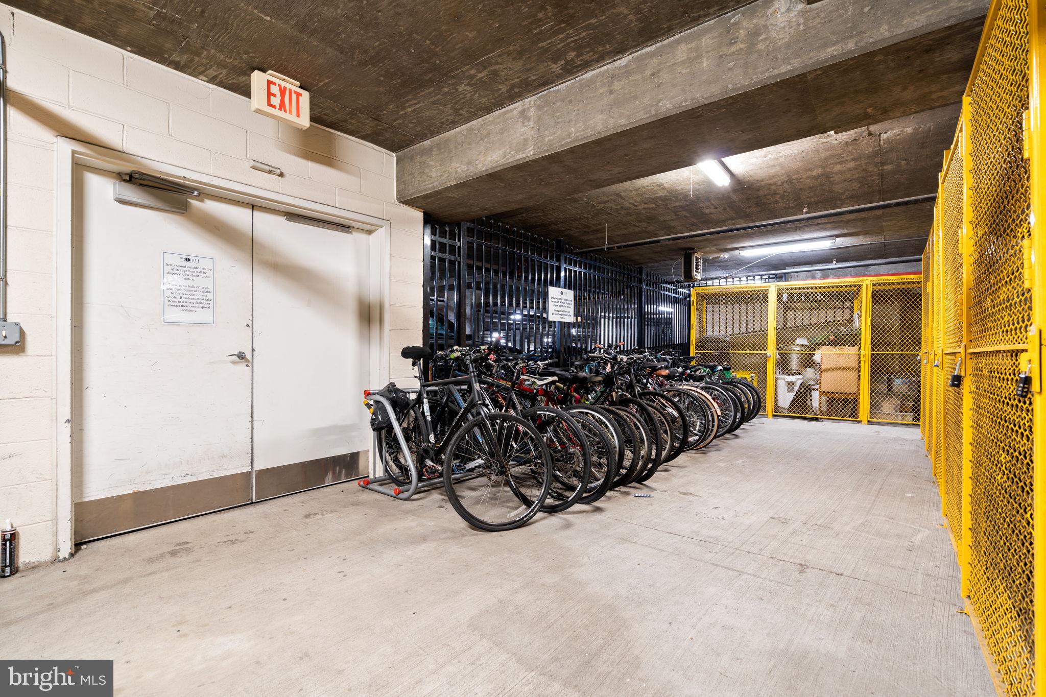 ECLIPSE ON CENTER PARK - Residential Lease