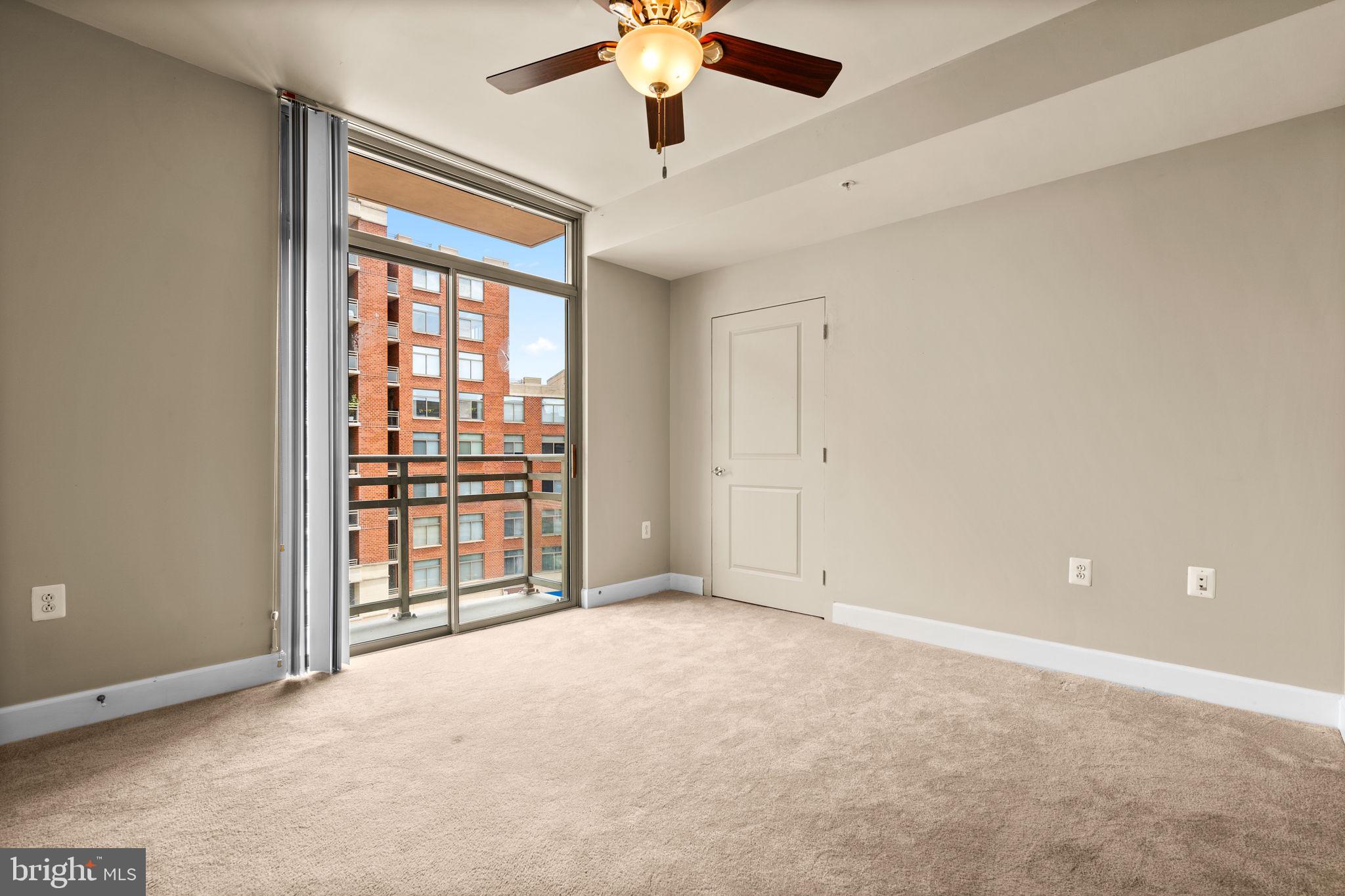 ECLIPSE ON CENTER PARK - Residential Lease