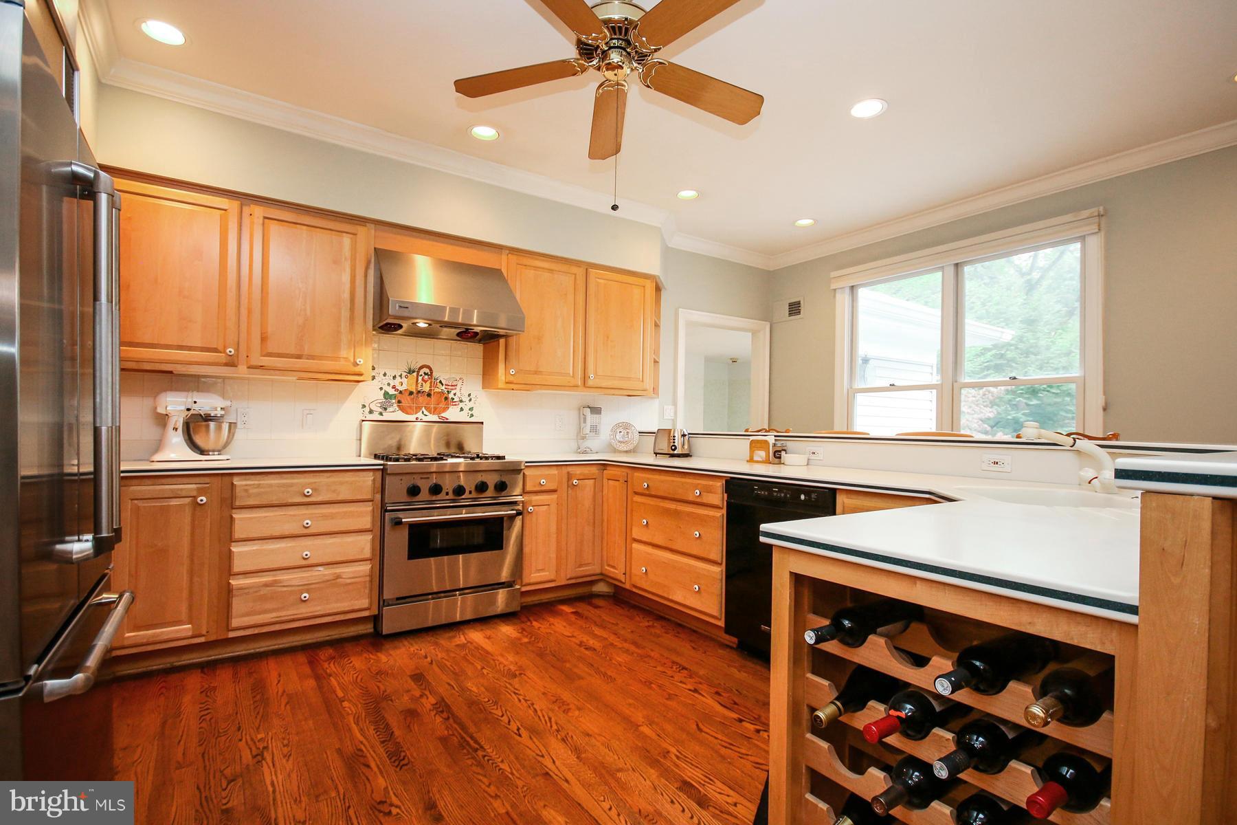 BELLEVUE FOREST - Residential