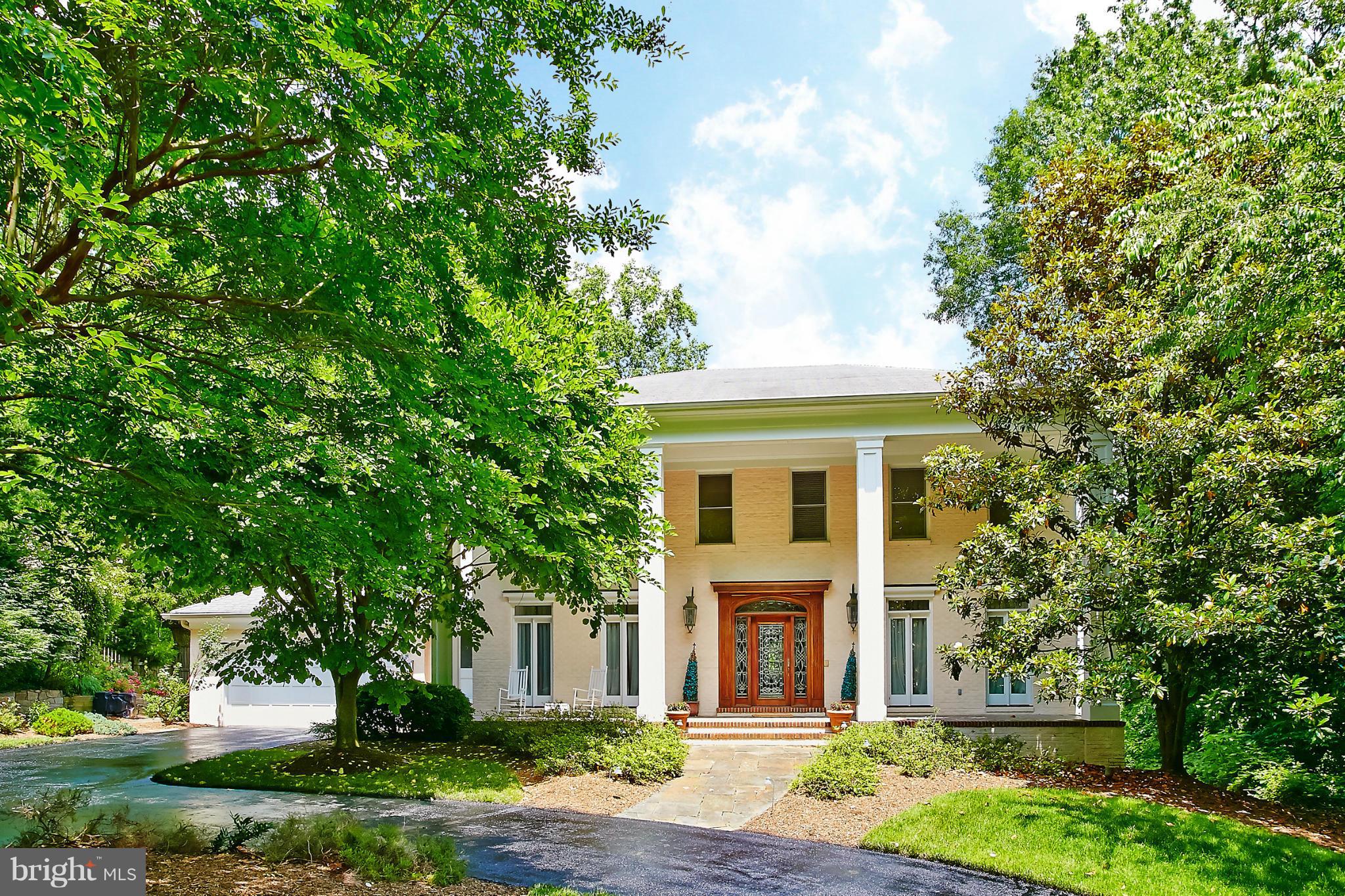 BELLEVUE FOREST - Residential