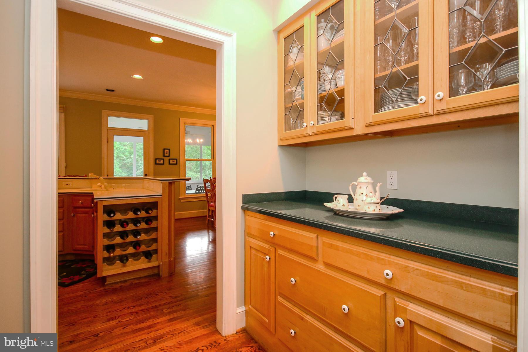 BELLEVUE FOREST - Residential