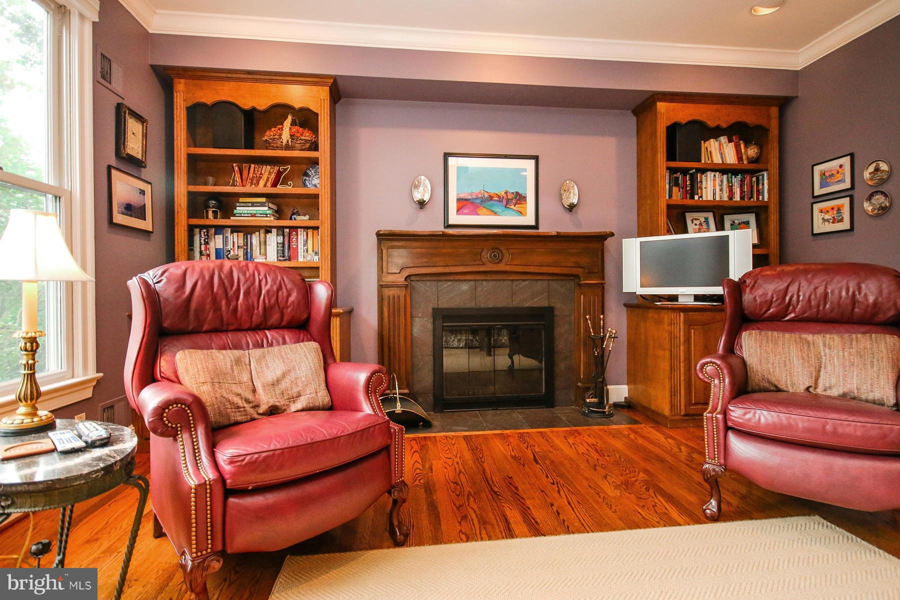 BELLEVUE FOREST - Residential