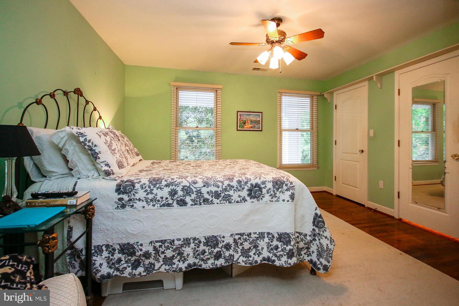 BELLEVUE FOREST - Residential