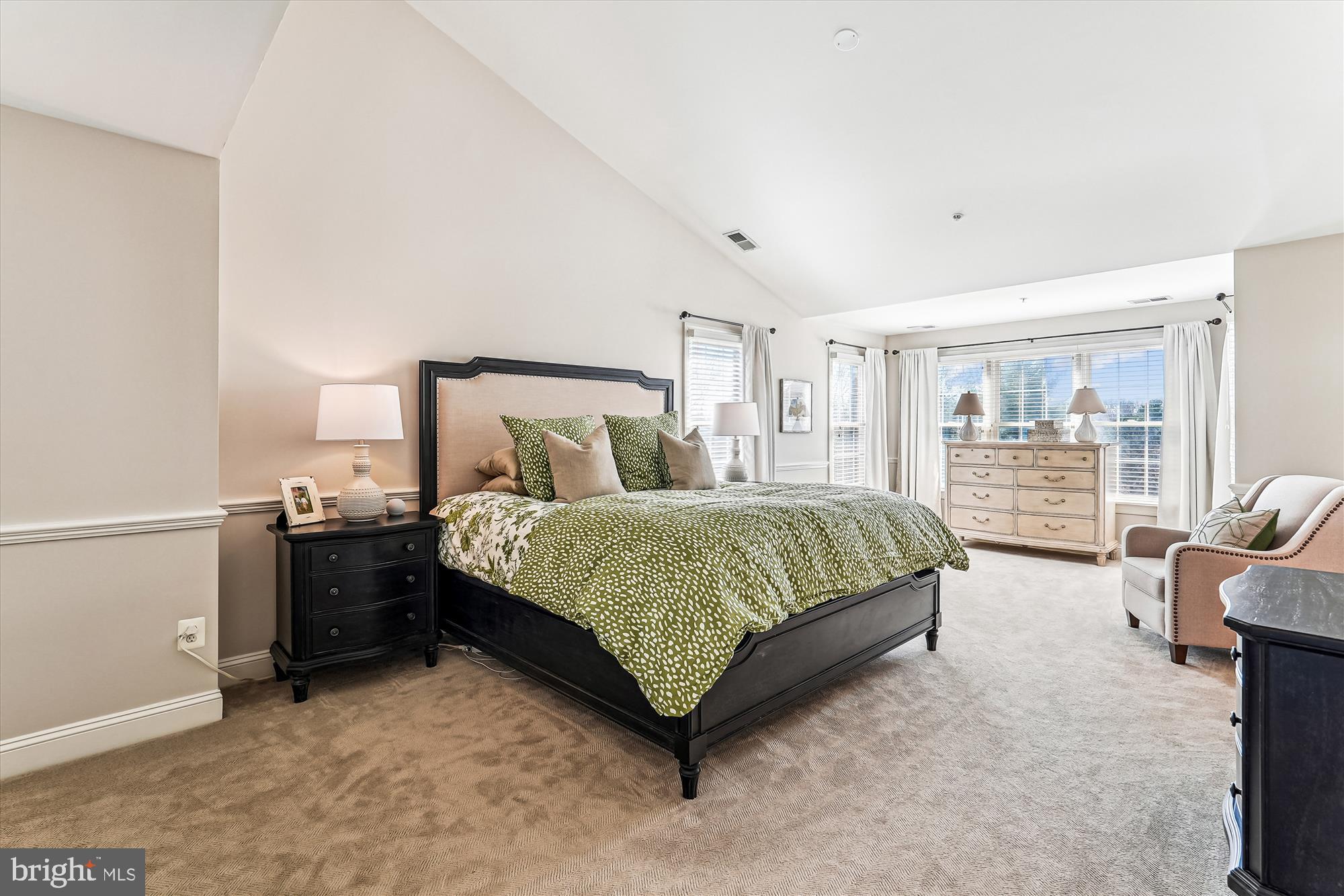 RIVER CREEK - Residential