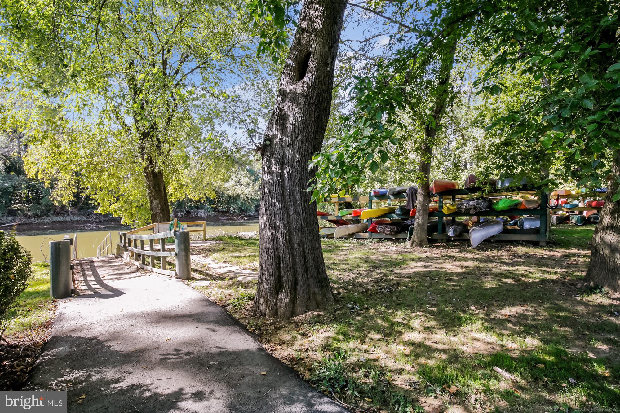 RIVER CREEK - Residential