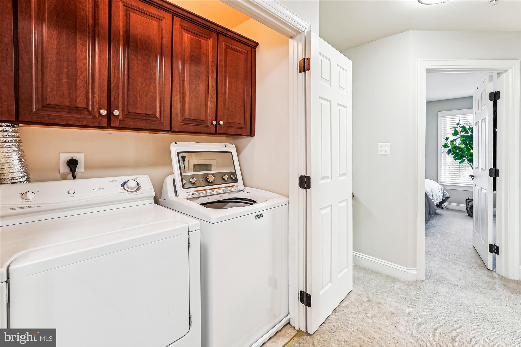 RIVER CREEK - Residential