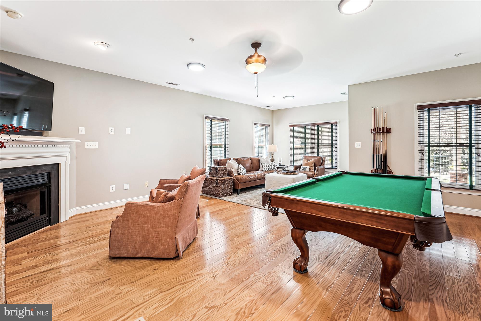 RIVER CREEK - Residential