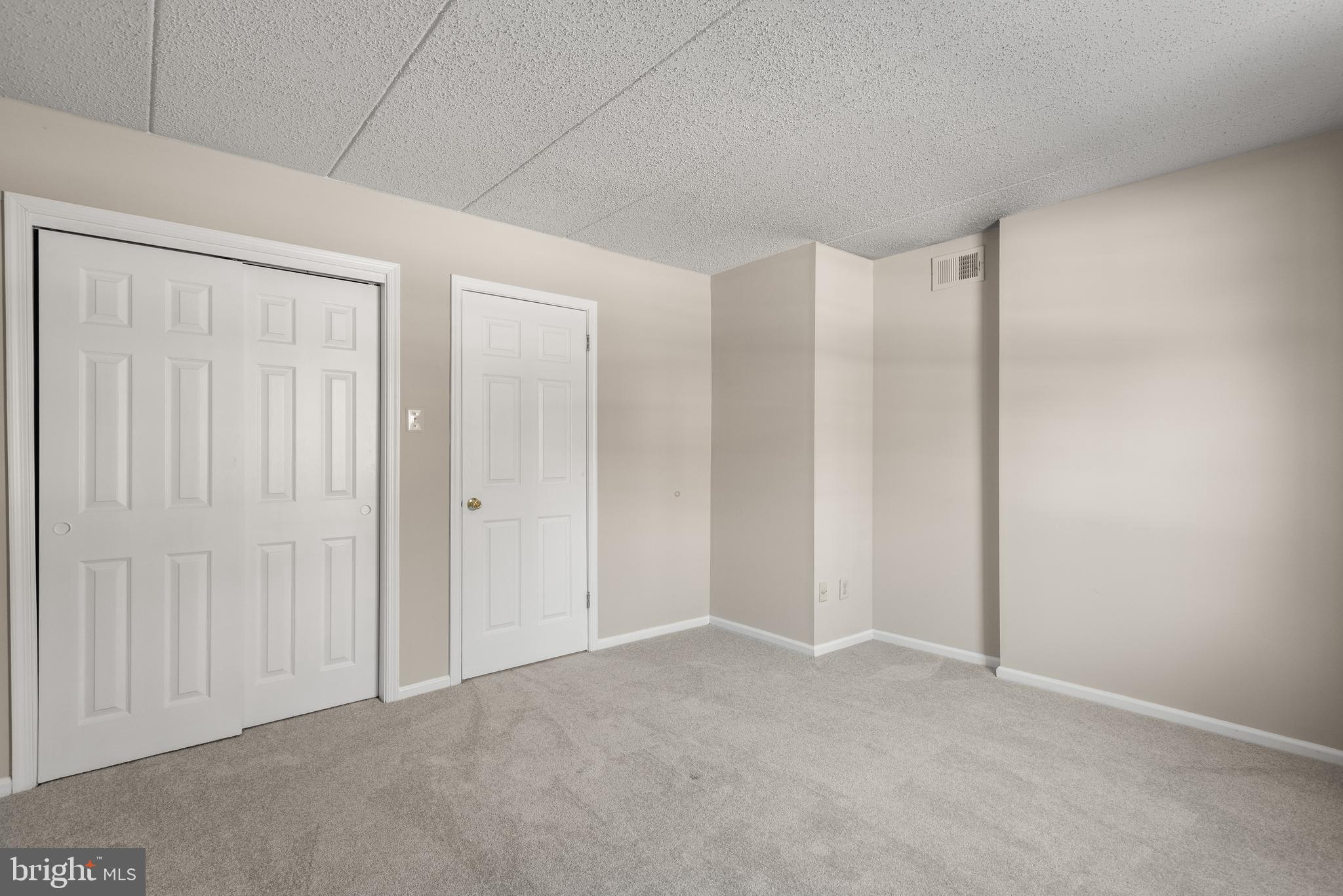 CHESTERBROOK - Residential