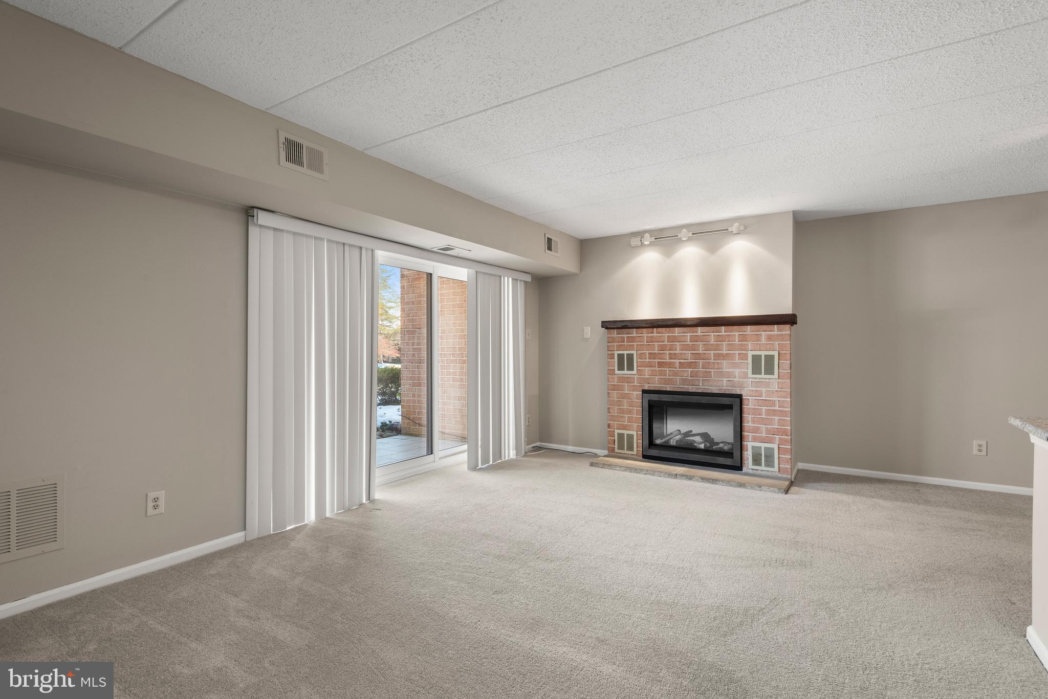 CHESTERBROOK - Residential