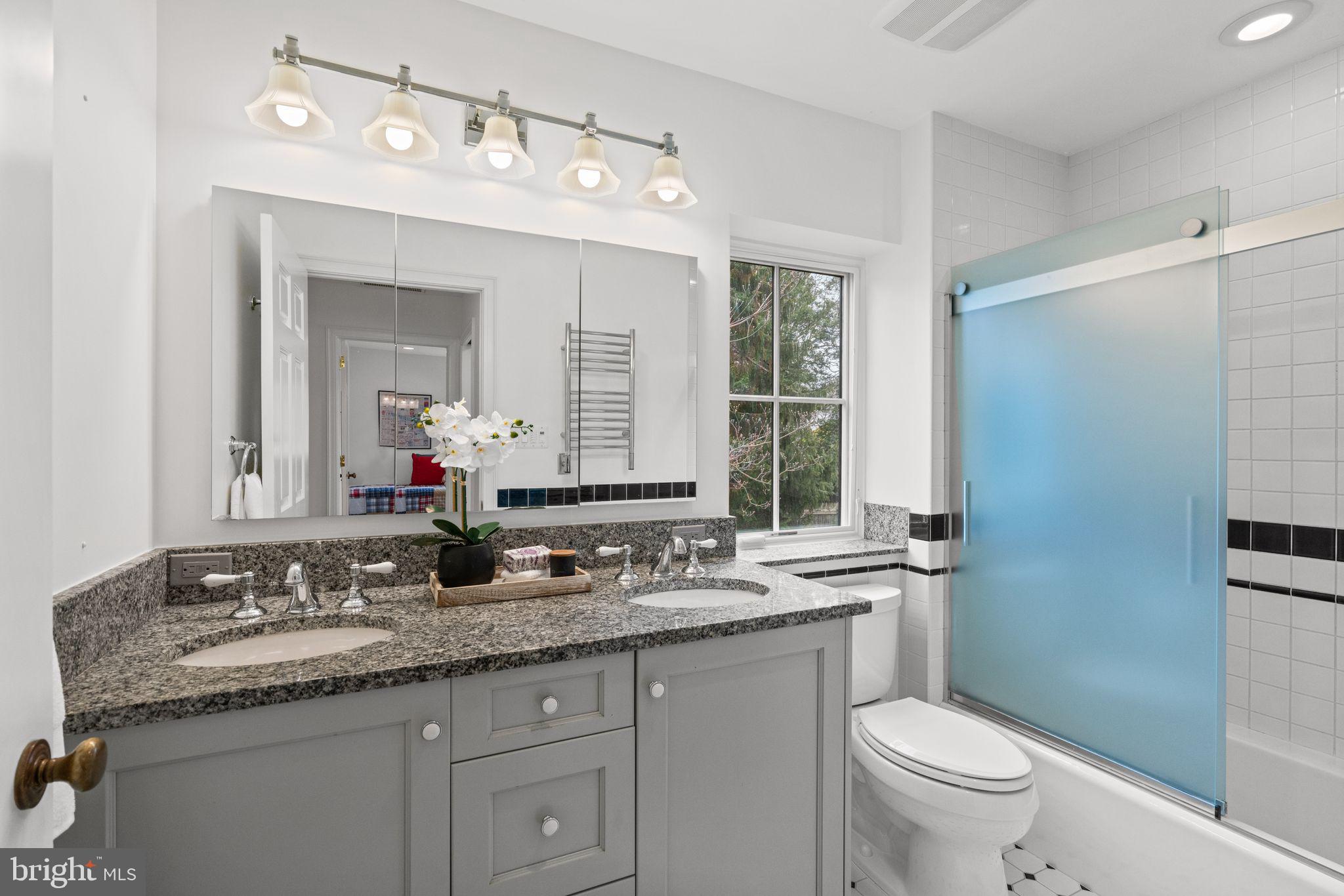 WESTGATE - Residential