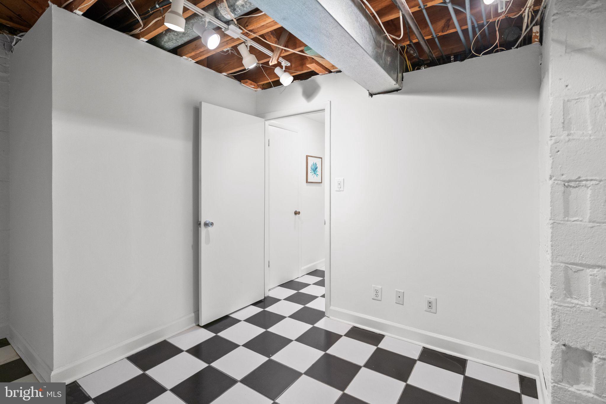 WESTGATE - Residential