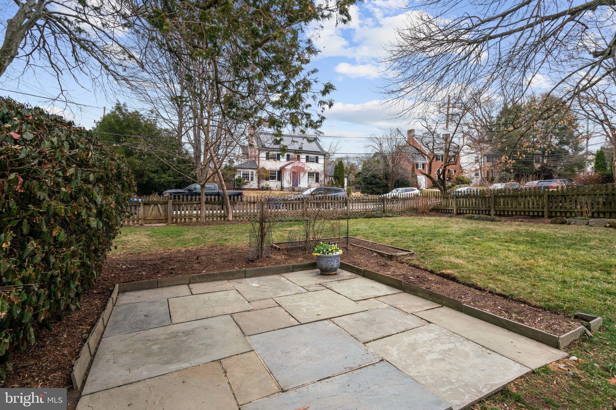 WESTGATE - Residential